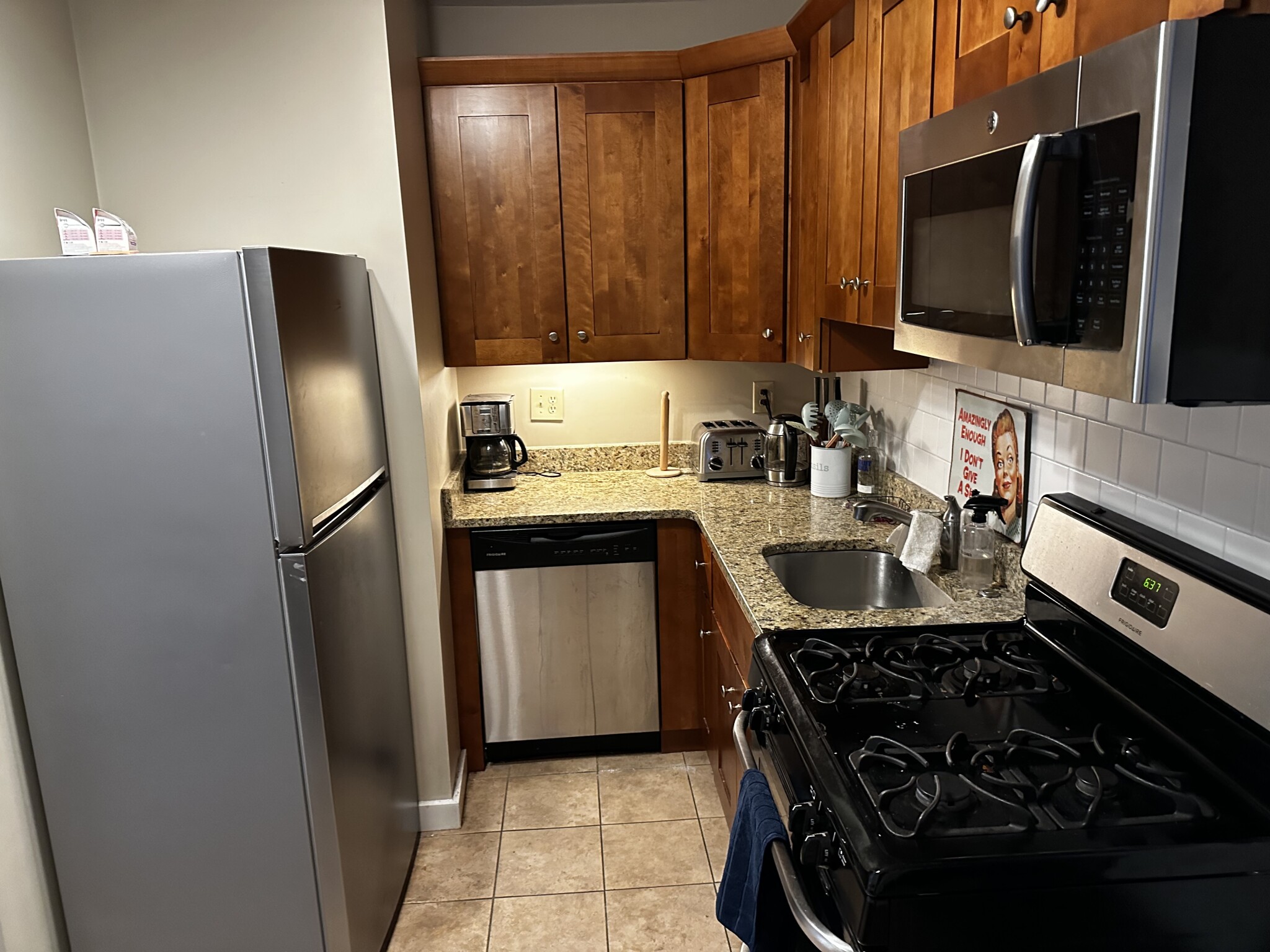 12 Foster St, North End