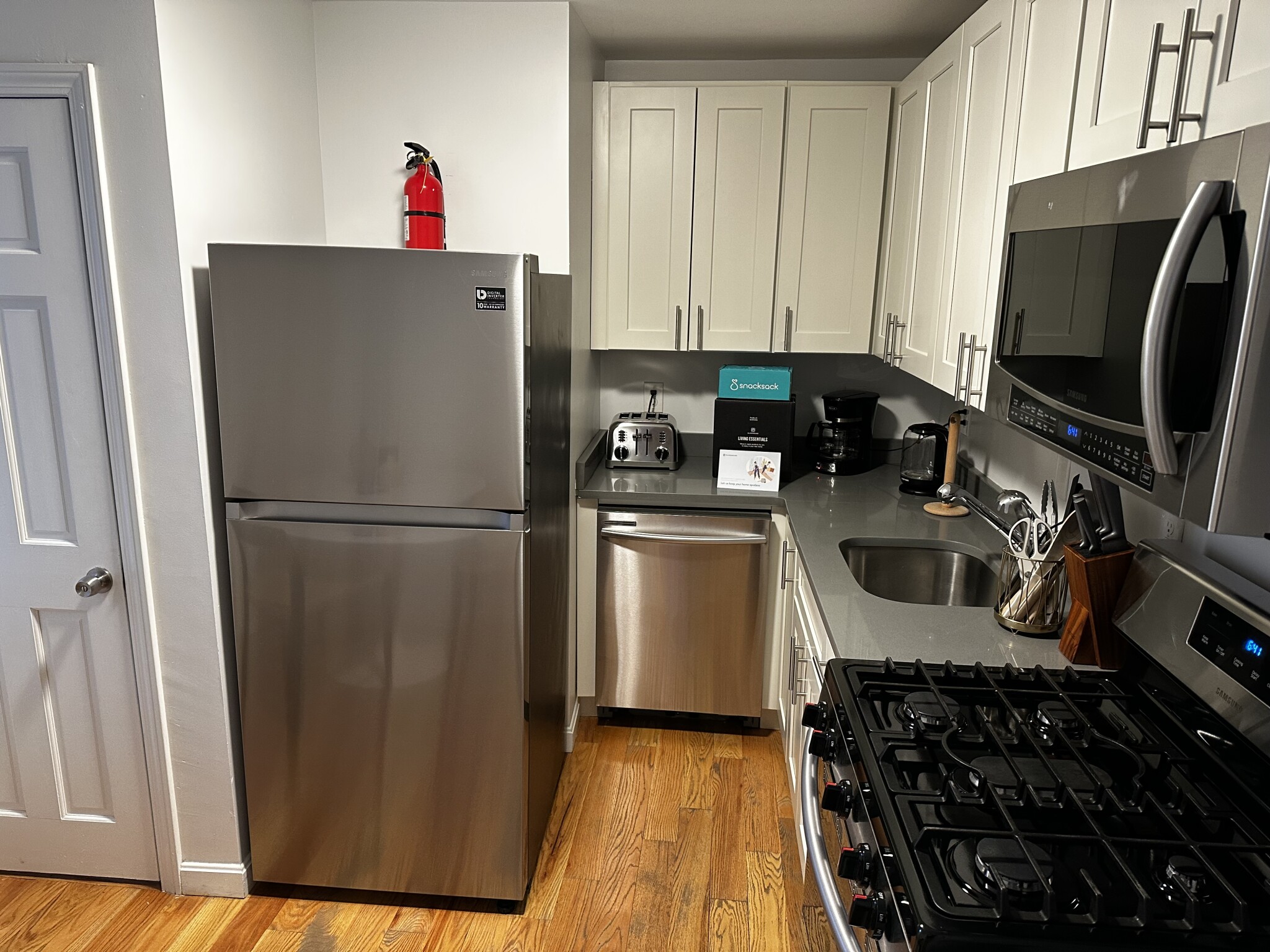 12 Foster St, North End