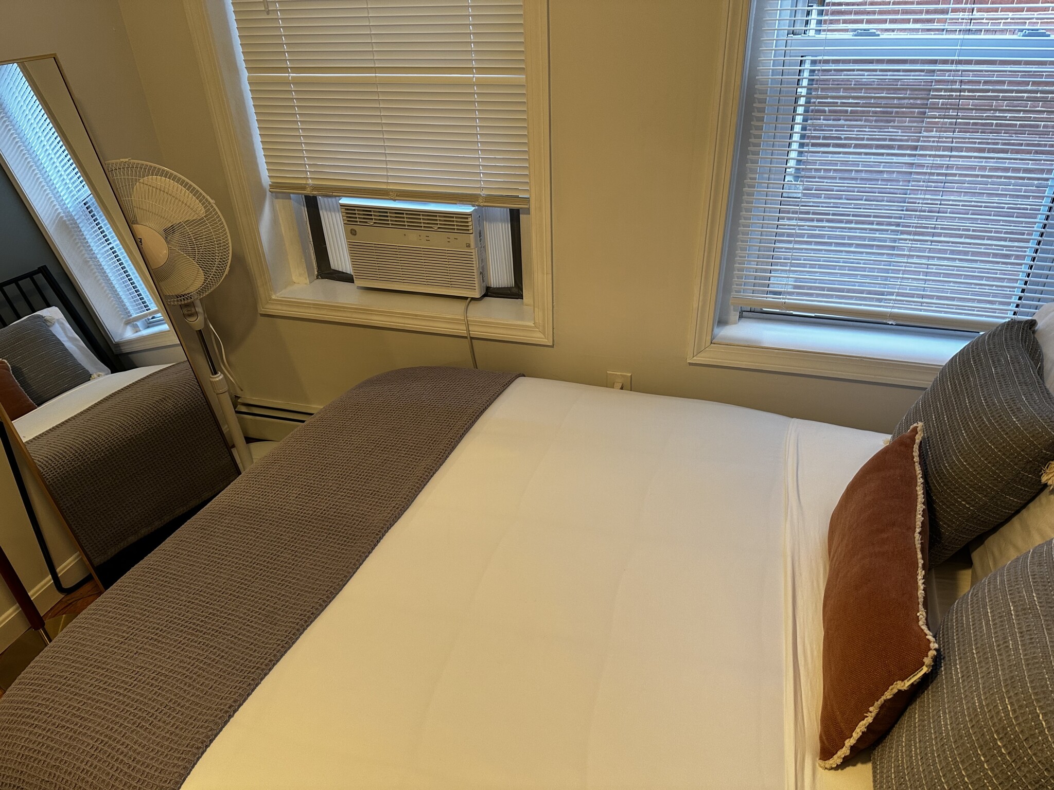 12 Foster St, North End