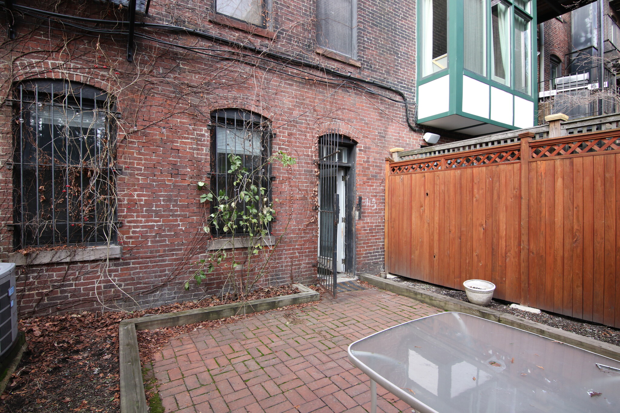 548 Columbus Ave, South End