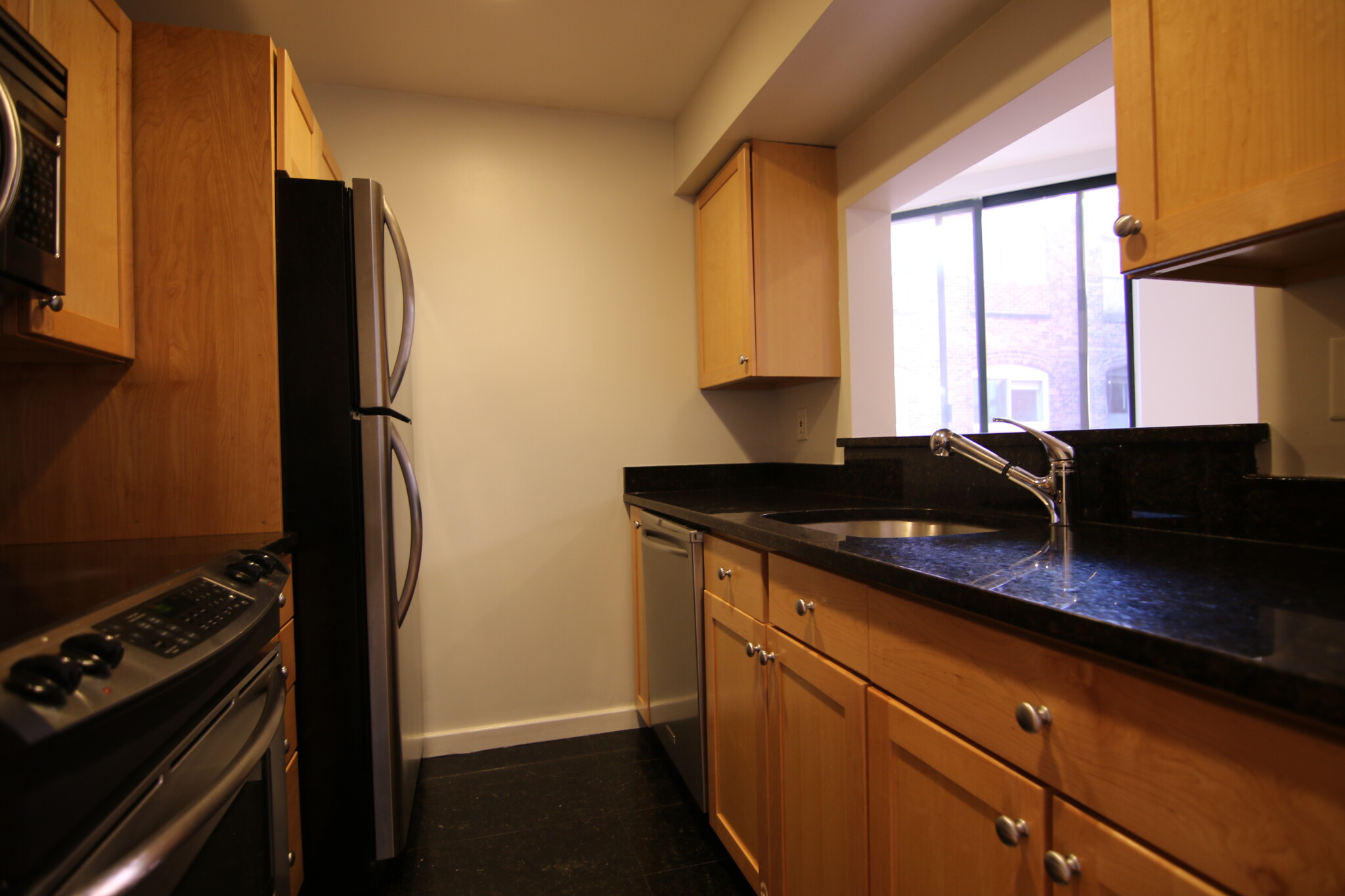 1661 Washington St, South End