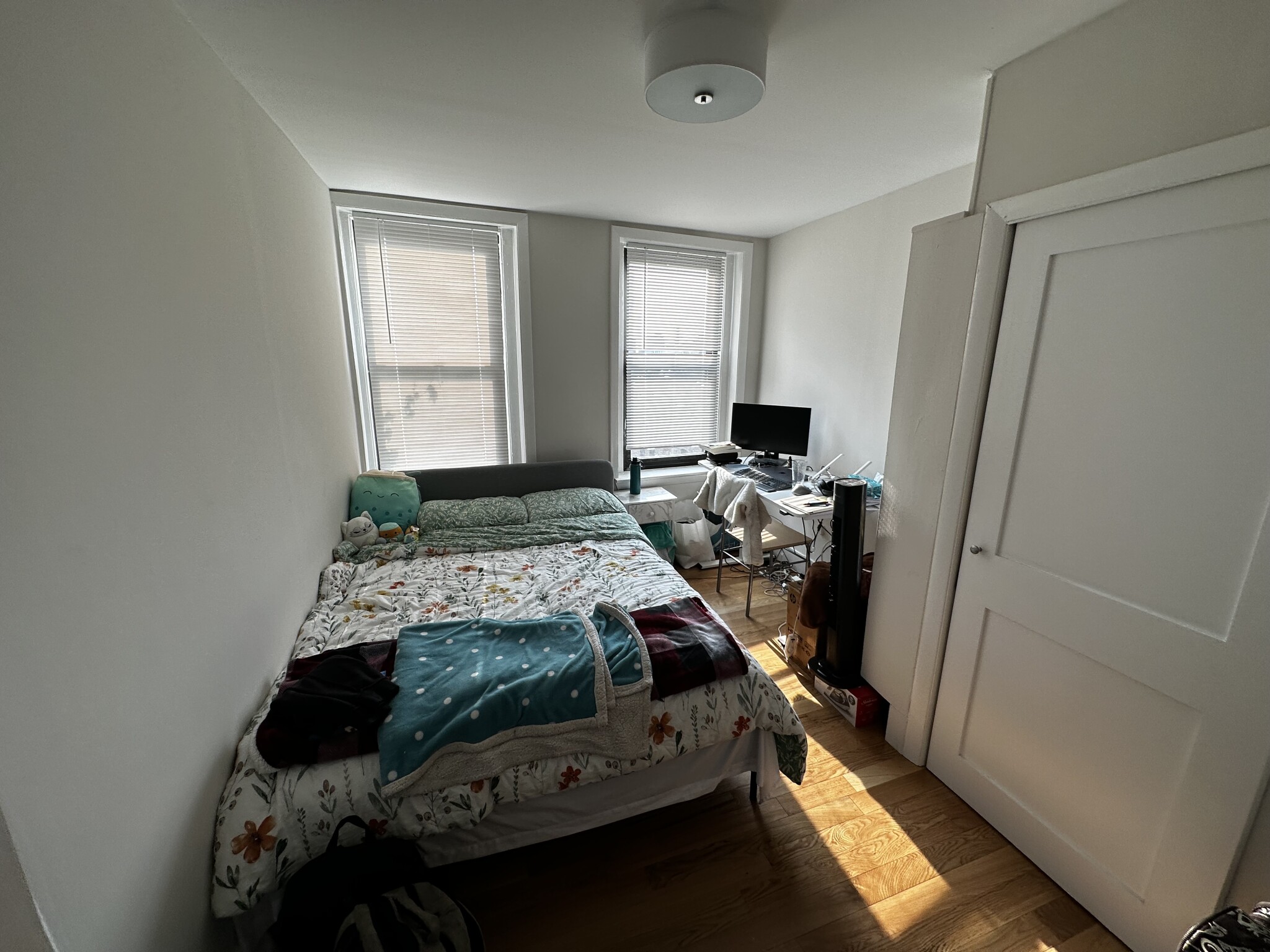 35 Grove St, Beacon Hill