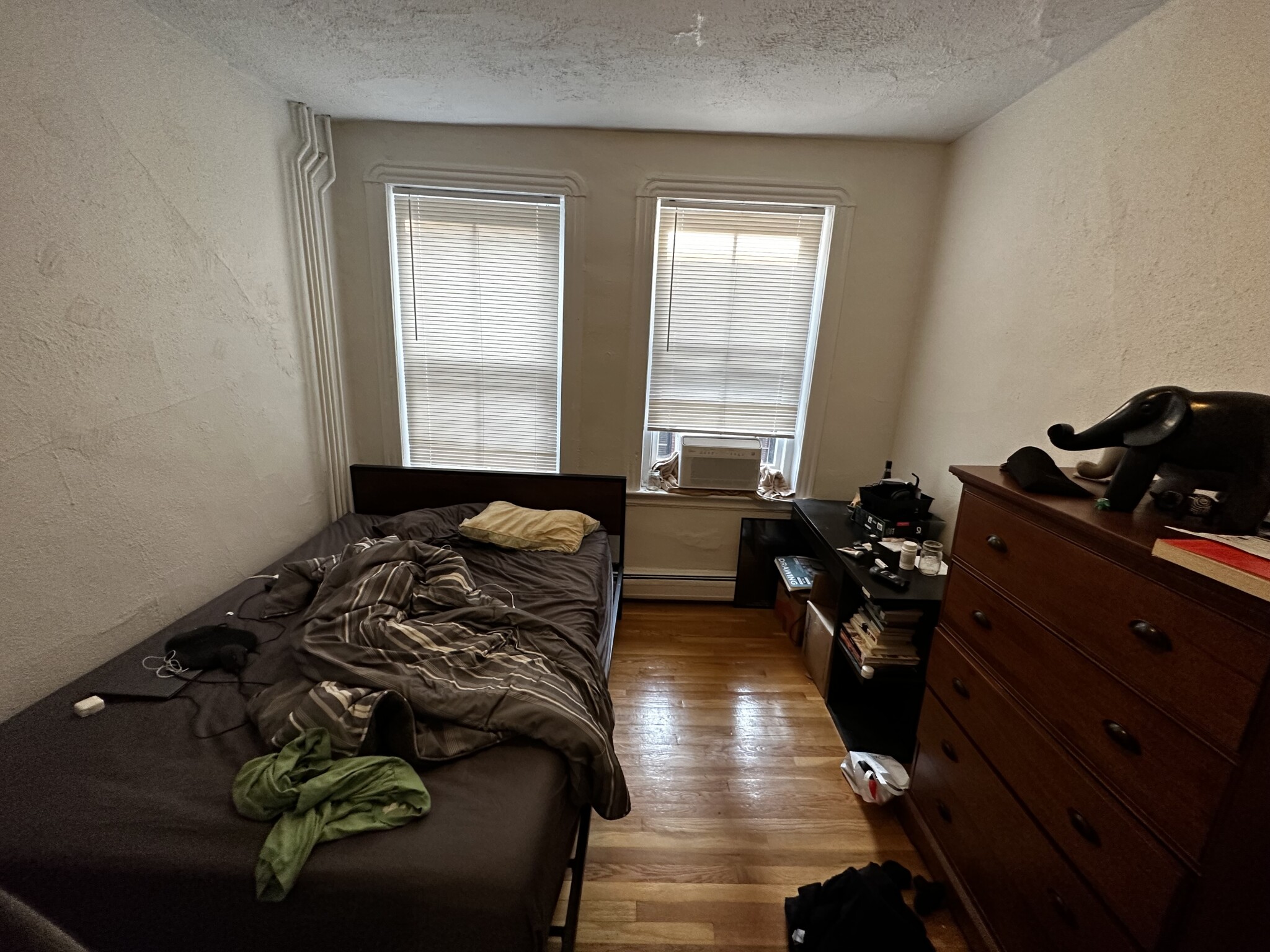 17 Irving St, Beacon Hill