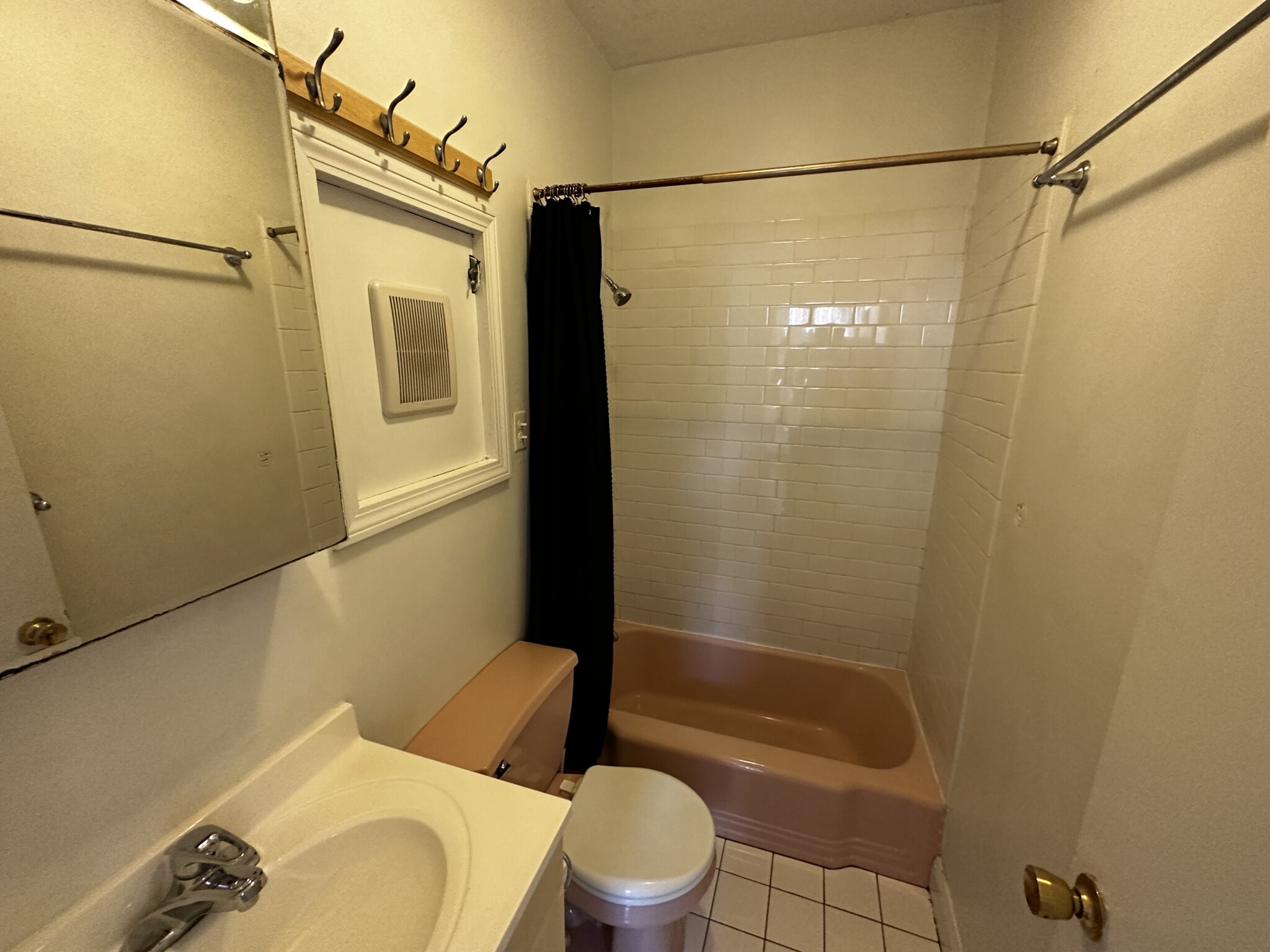 17 Irving St, Beacon Hill