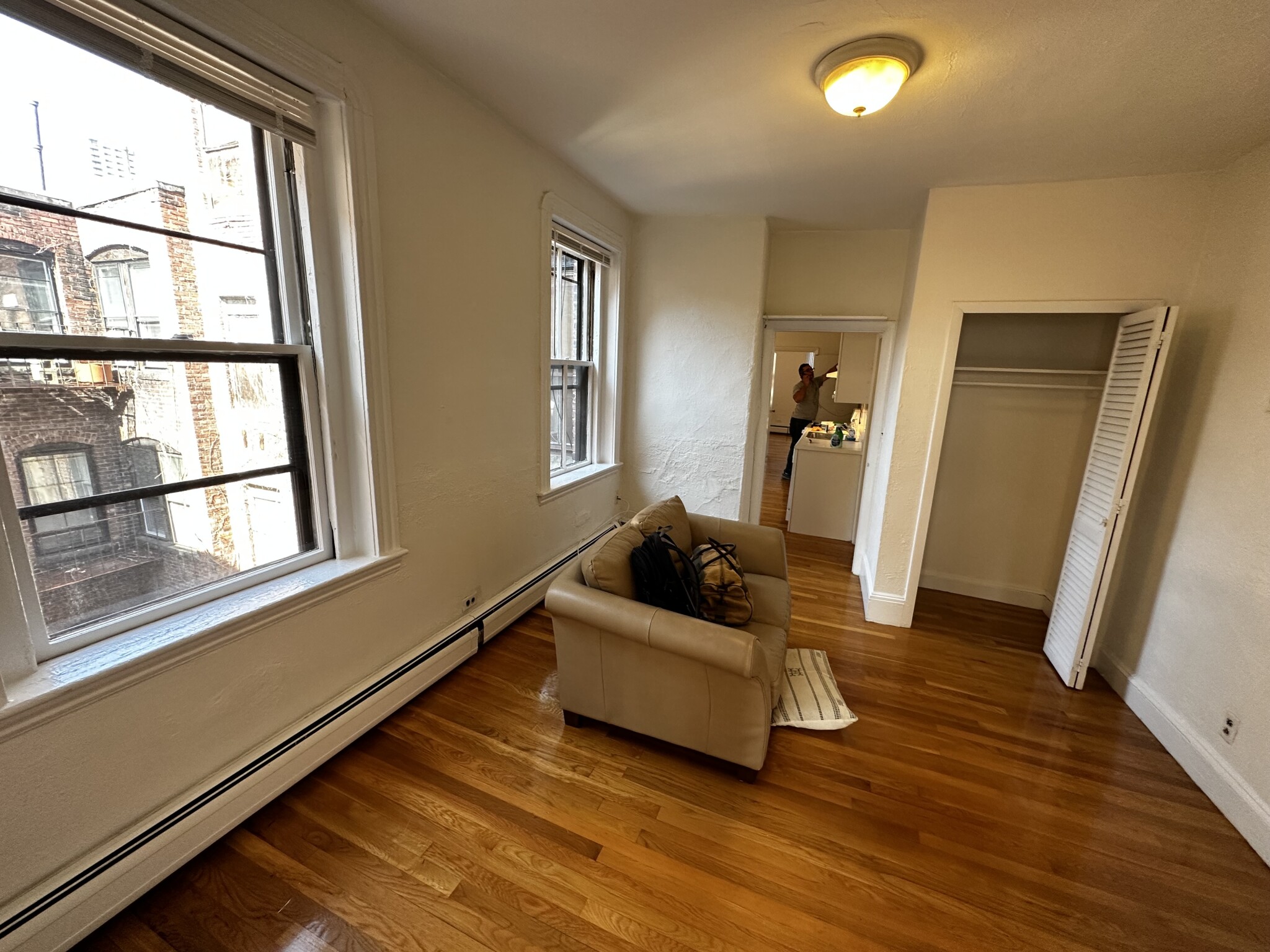 17 Irving St, Beacon Hill