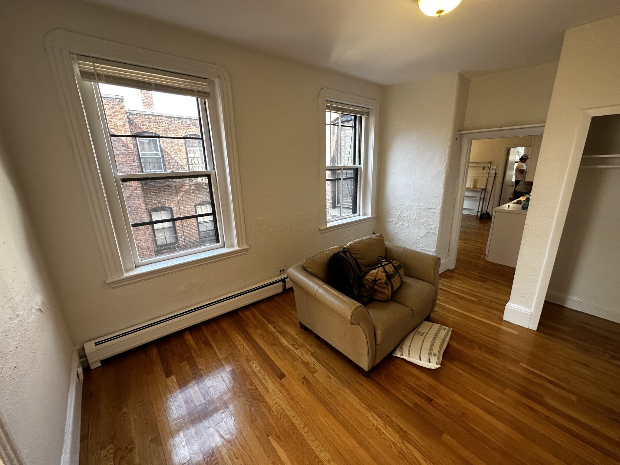 17 Irving St, Beacon Hill