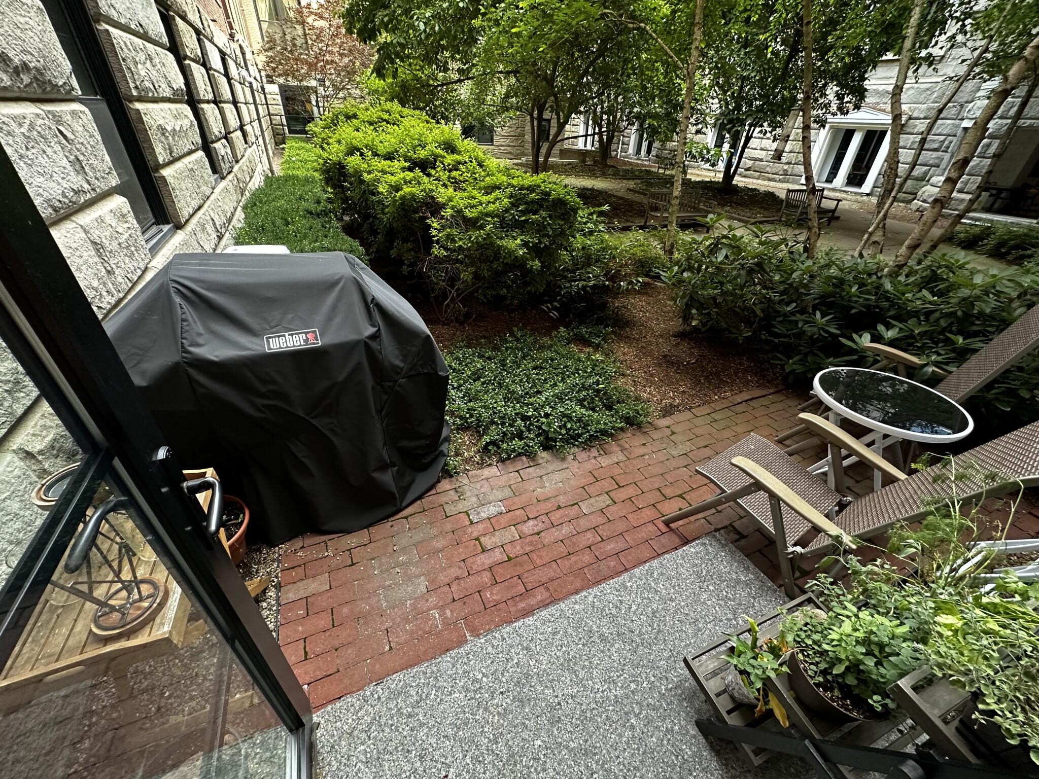 21 Father Francis Gilday St, South End