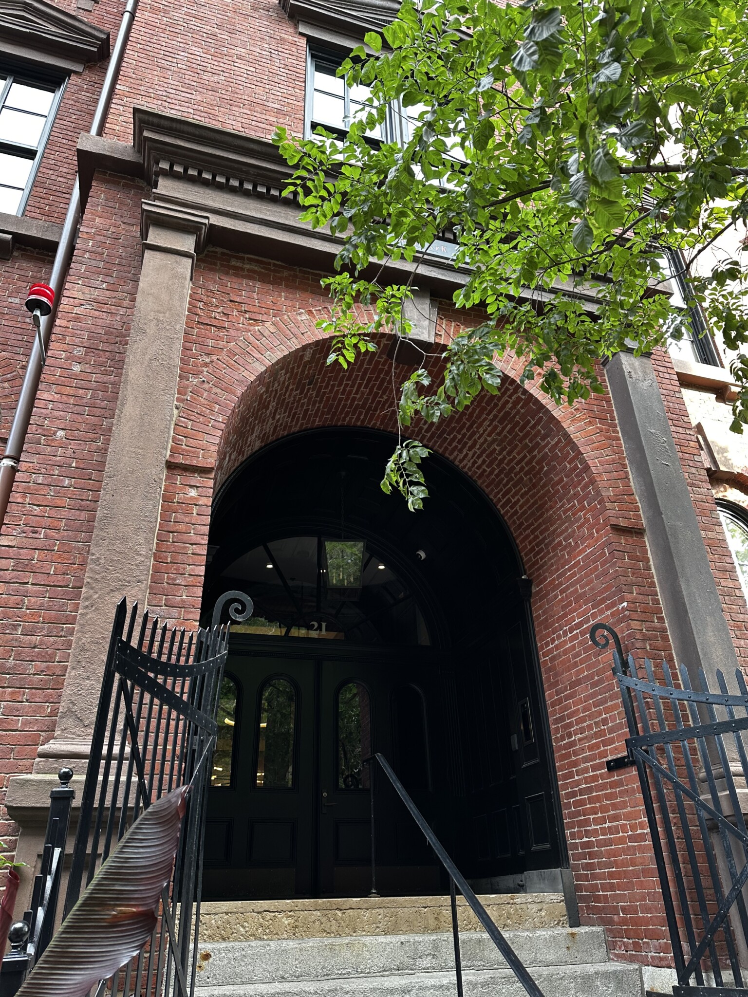 21 Father Francis Gilday St, South End