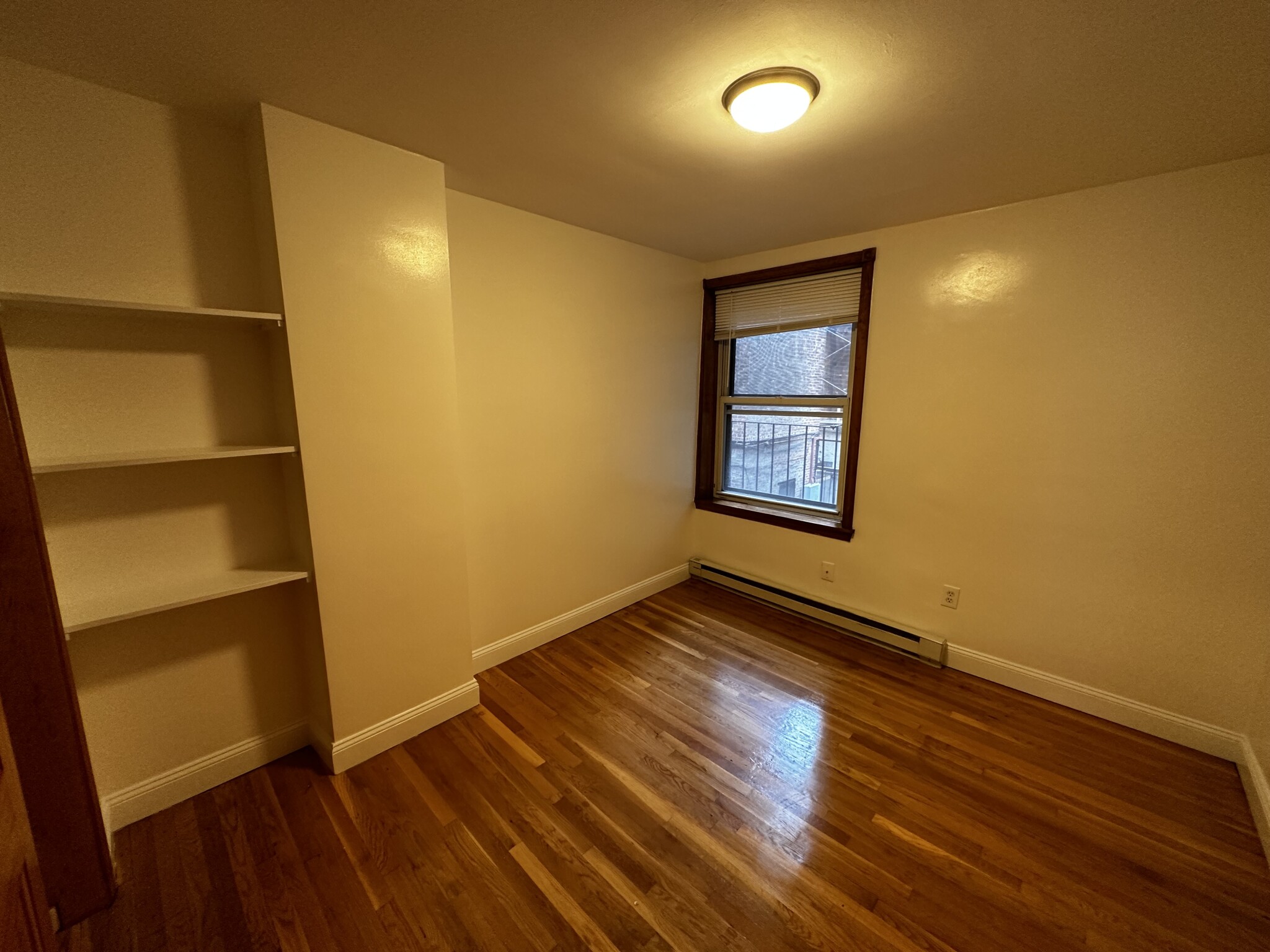 92 West Cedar St, Beacon Hill