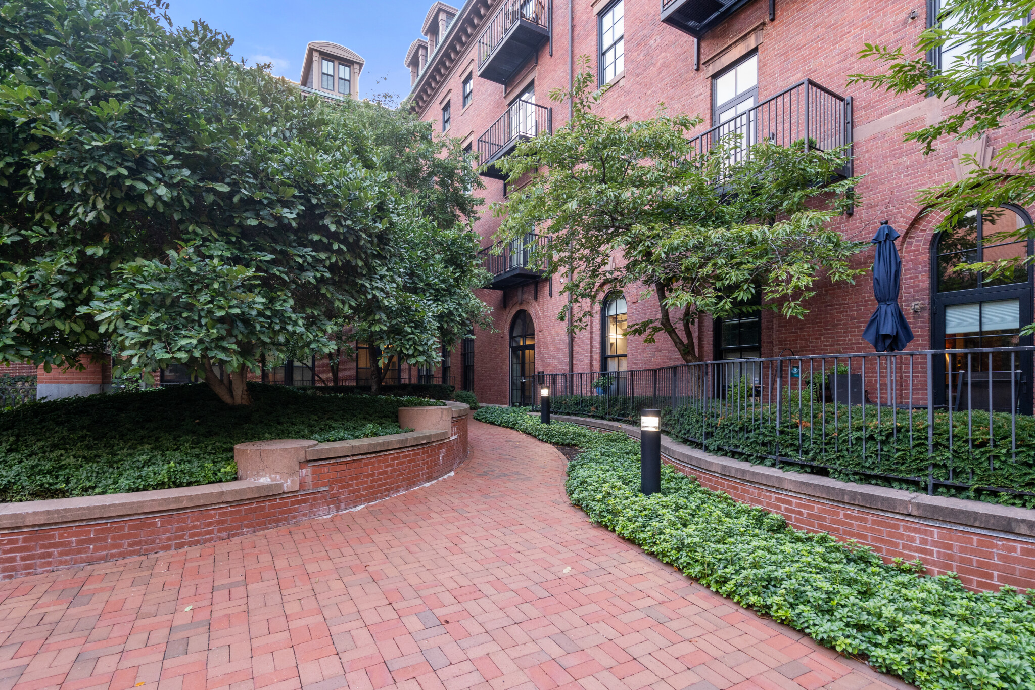 21 Father Francis Gilday St, South End