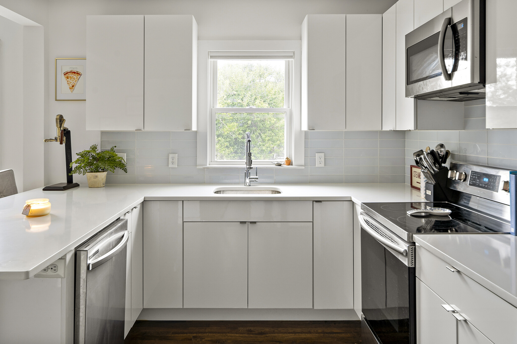 4438 Washington St, Roslindale