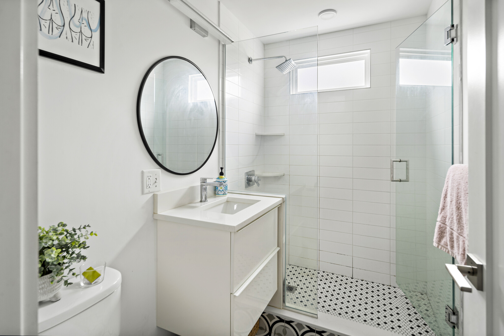 4438 Washington St, Roslindale