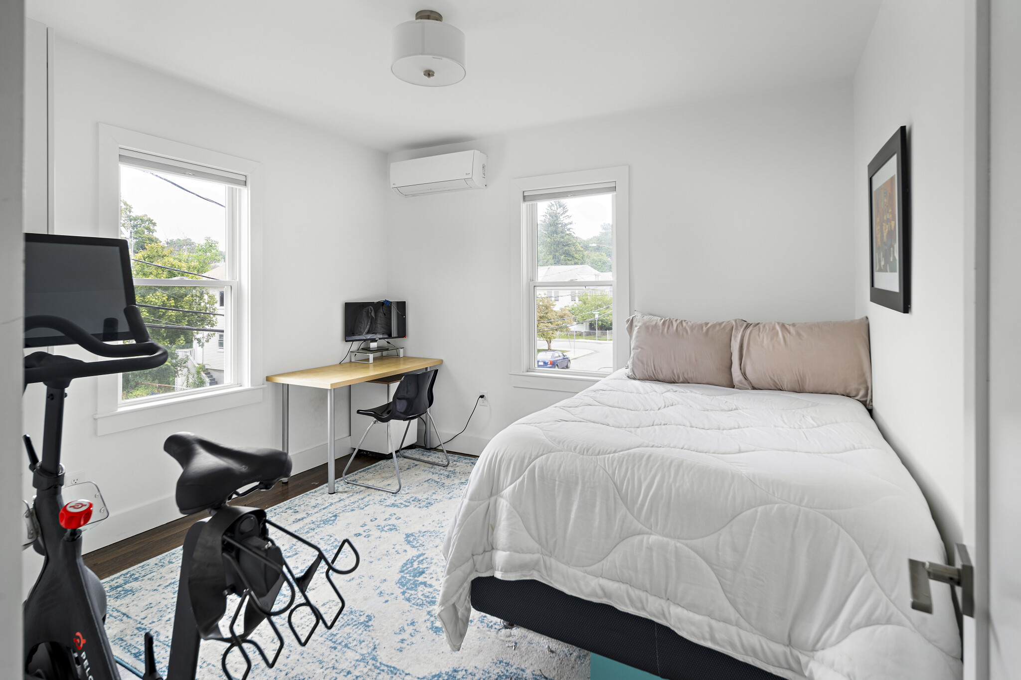 4438 Washington St, Roslindale