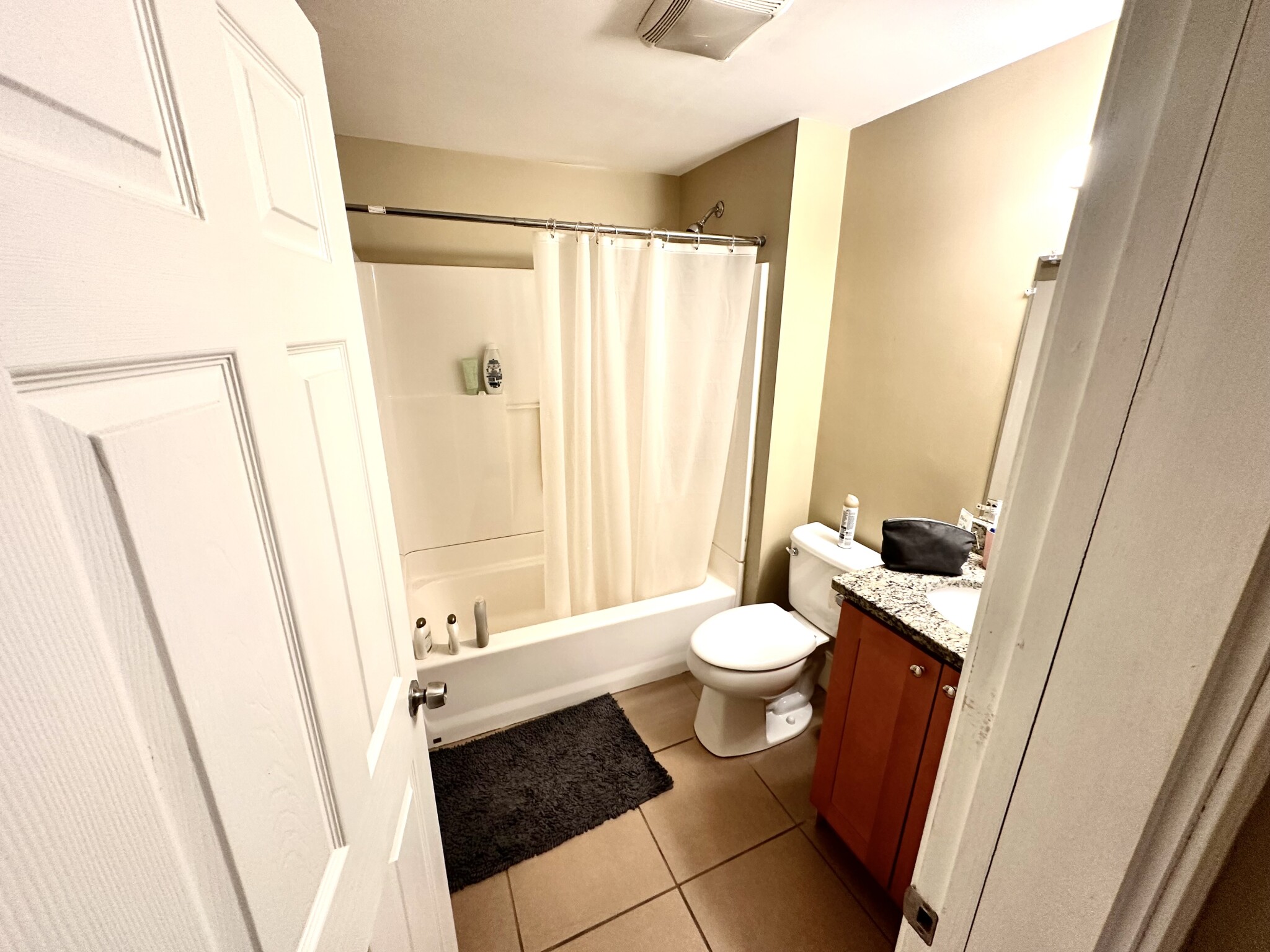 76 Egmont St, Coolidge Corner