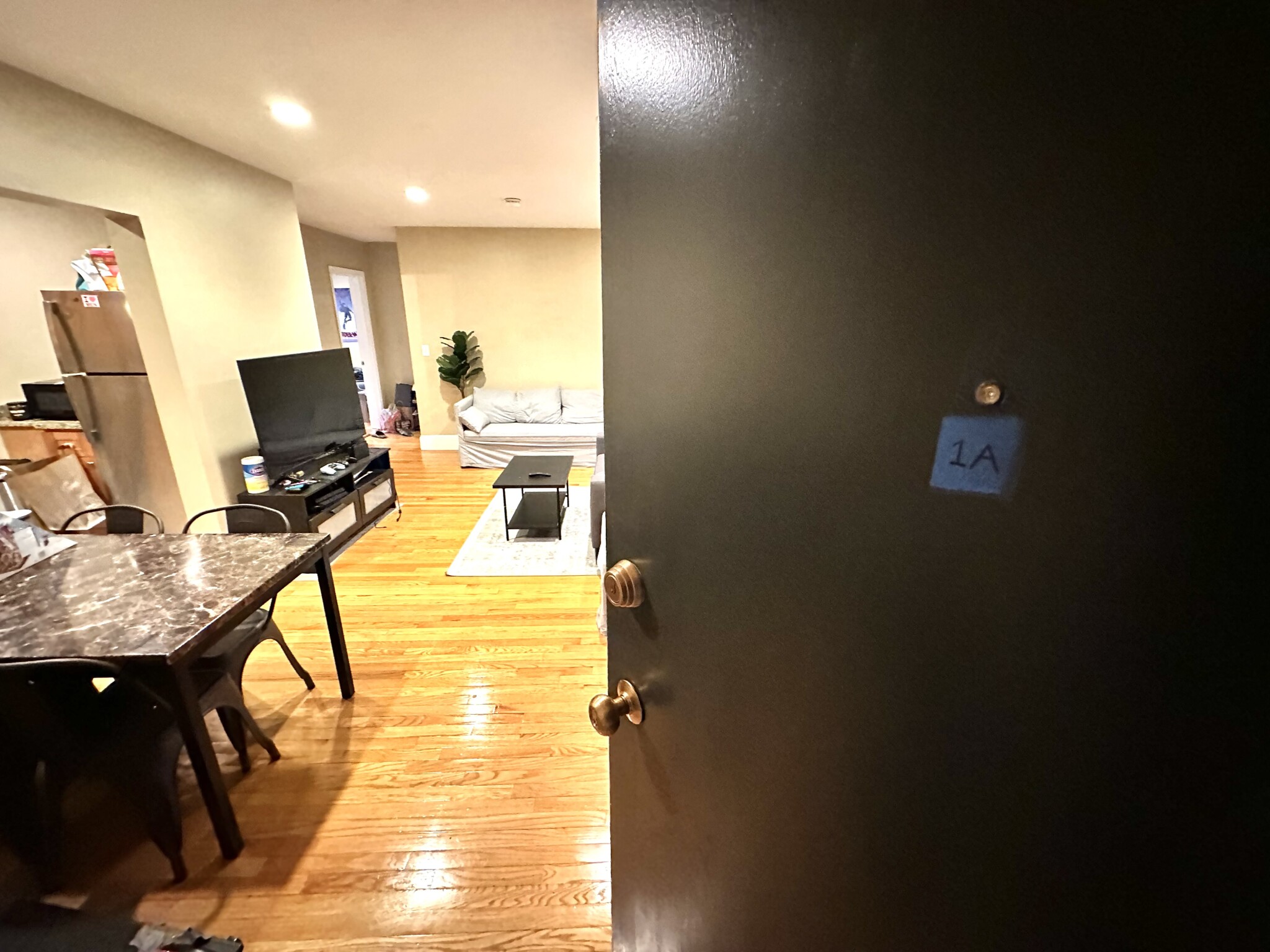 76 Egmont St, Coolidge Corner