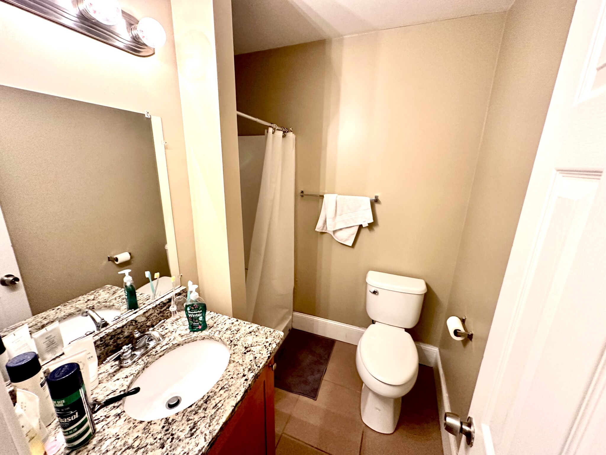 76 Egmont St, Coolidge Corner