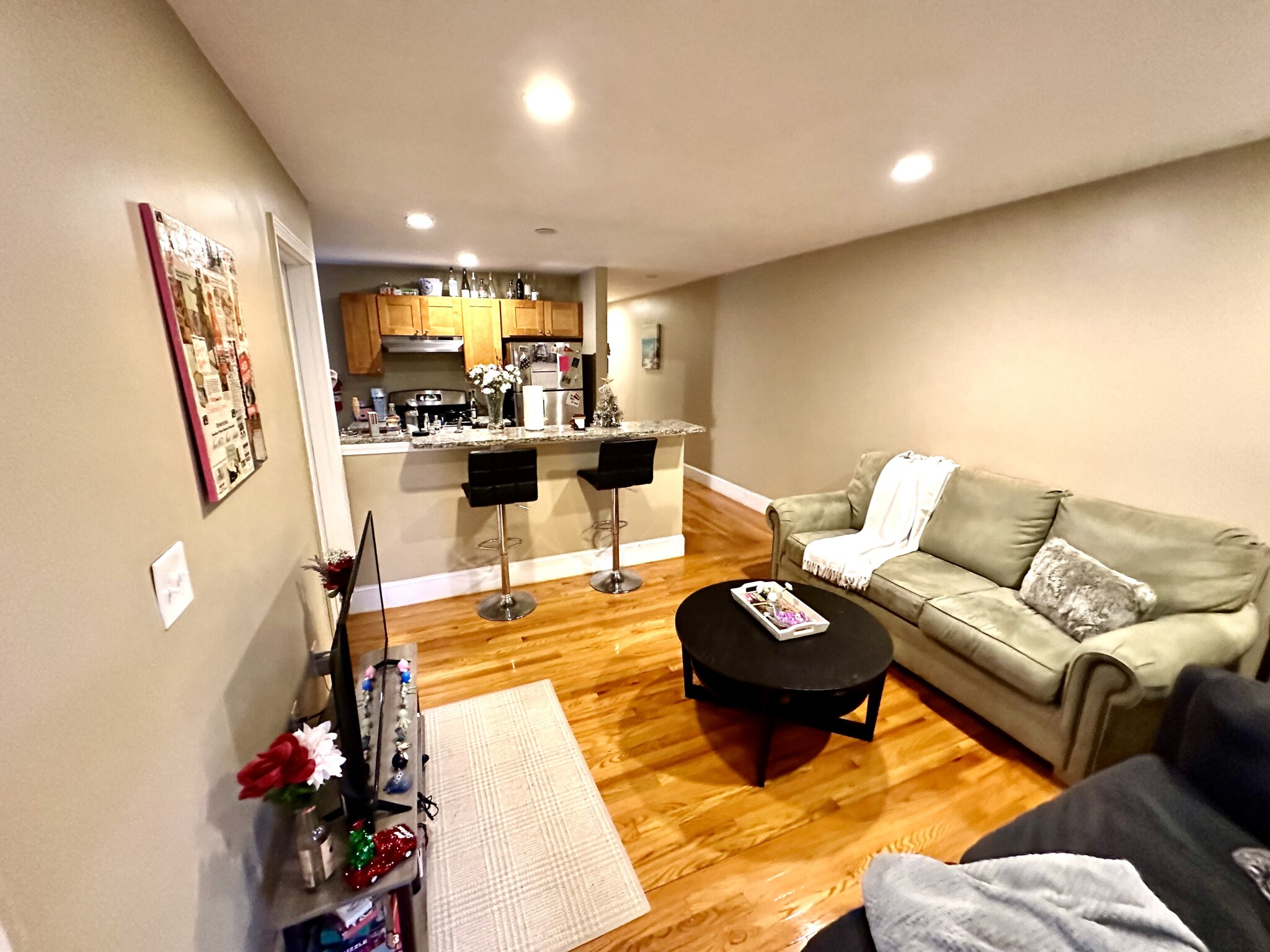 76 Egmont St, Coolidge Corner