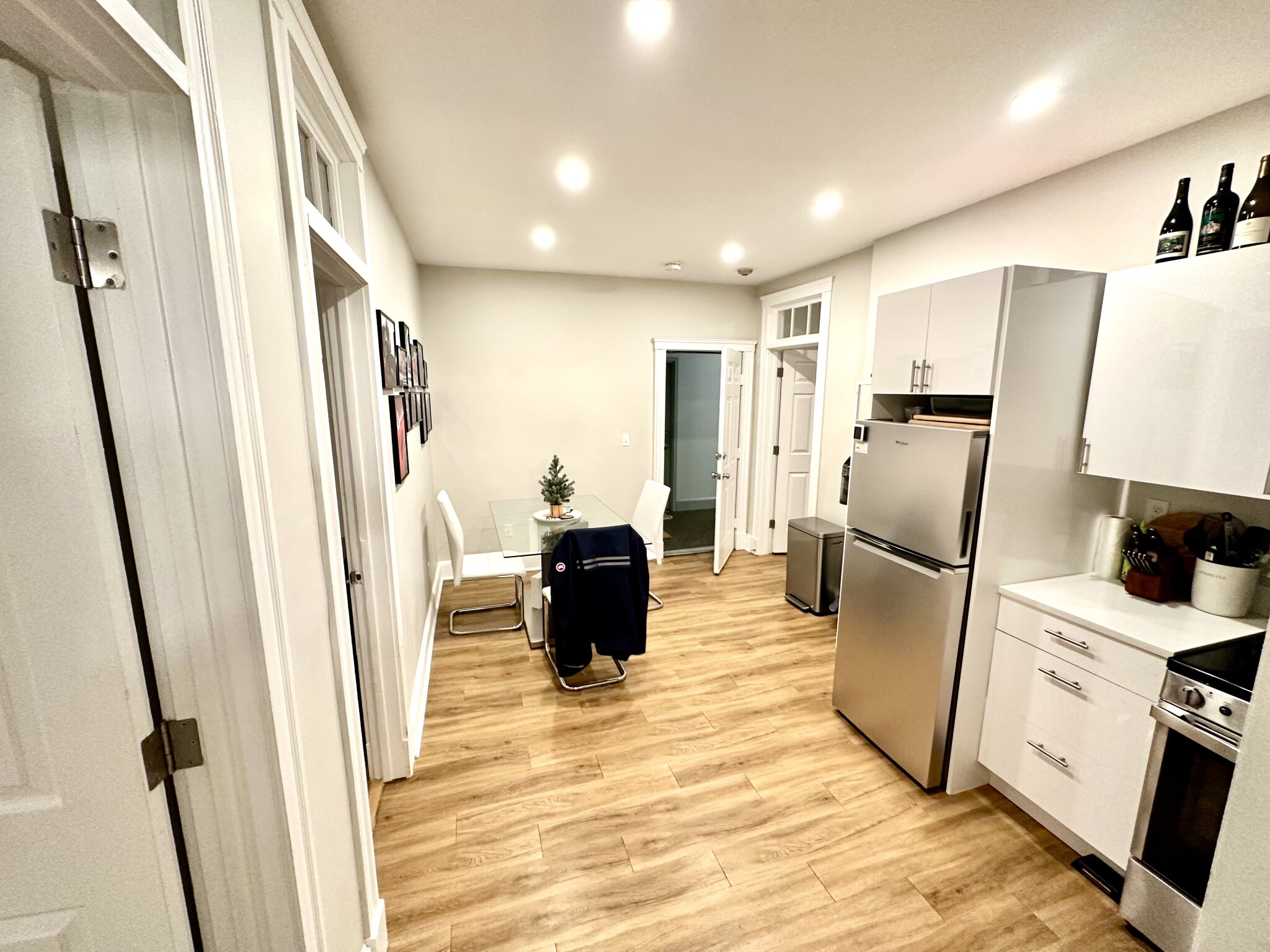 833 Beacon St, Fenway