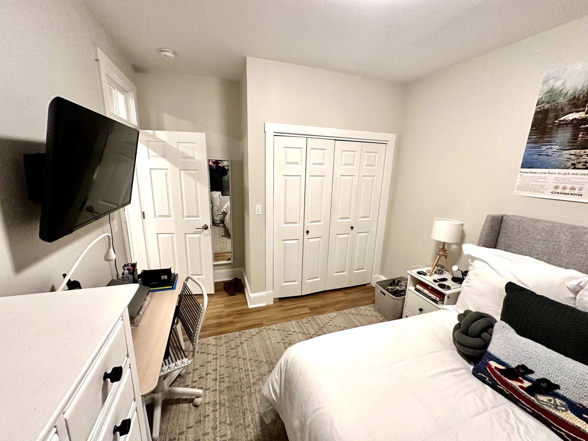 833 Beacon St, Fenway