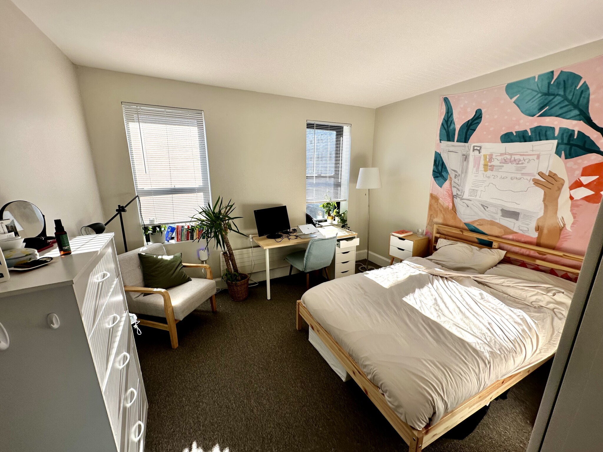 829 Beacon St, Fenway