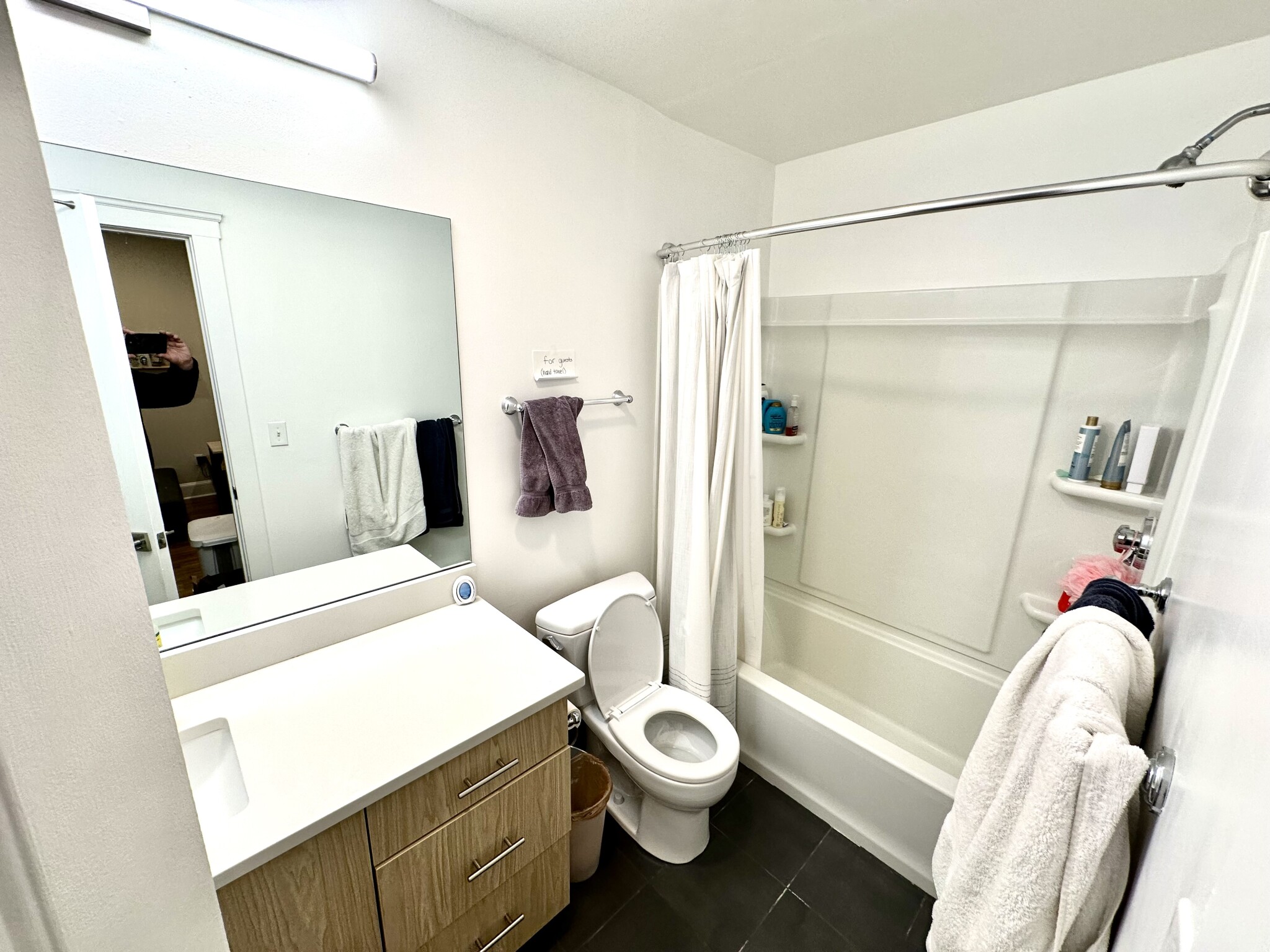 833 Beacon St, Fenway