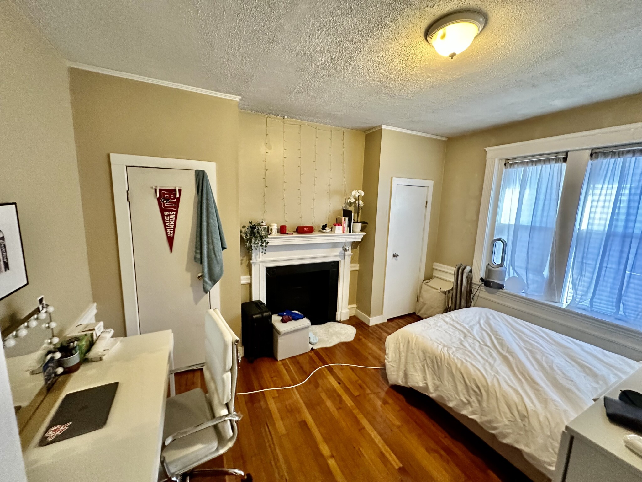 318 Sain Paul St, Coolidge Corner