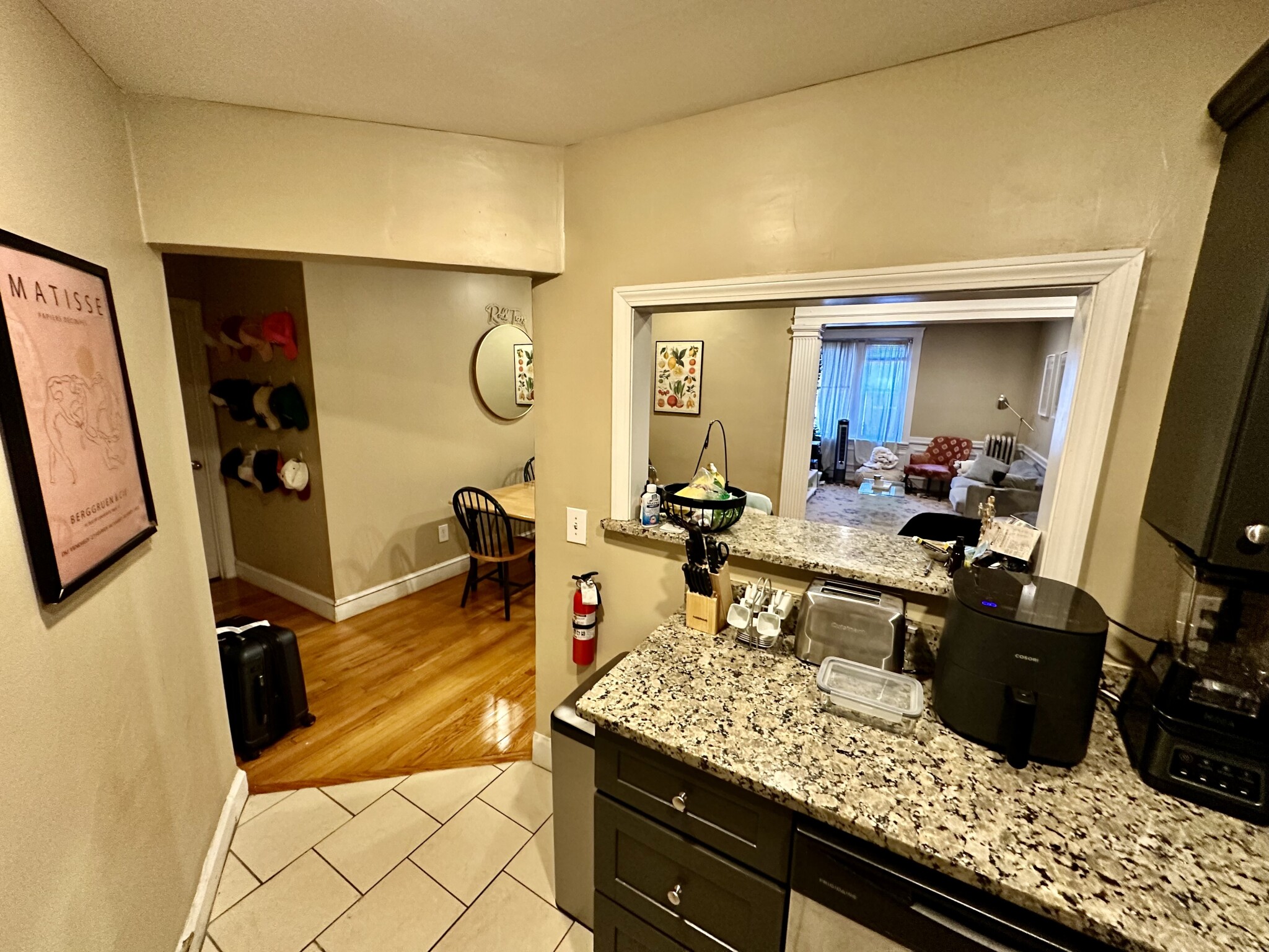 318 Sain Paul St, Coolidge Corner