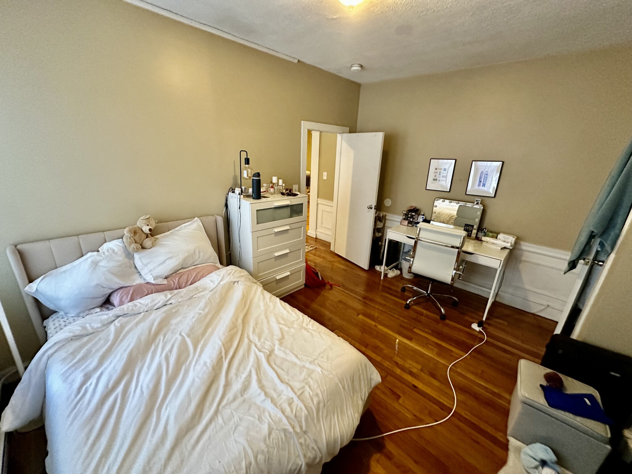 318 Sain Paul St, Coolidge Corner