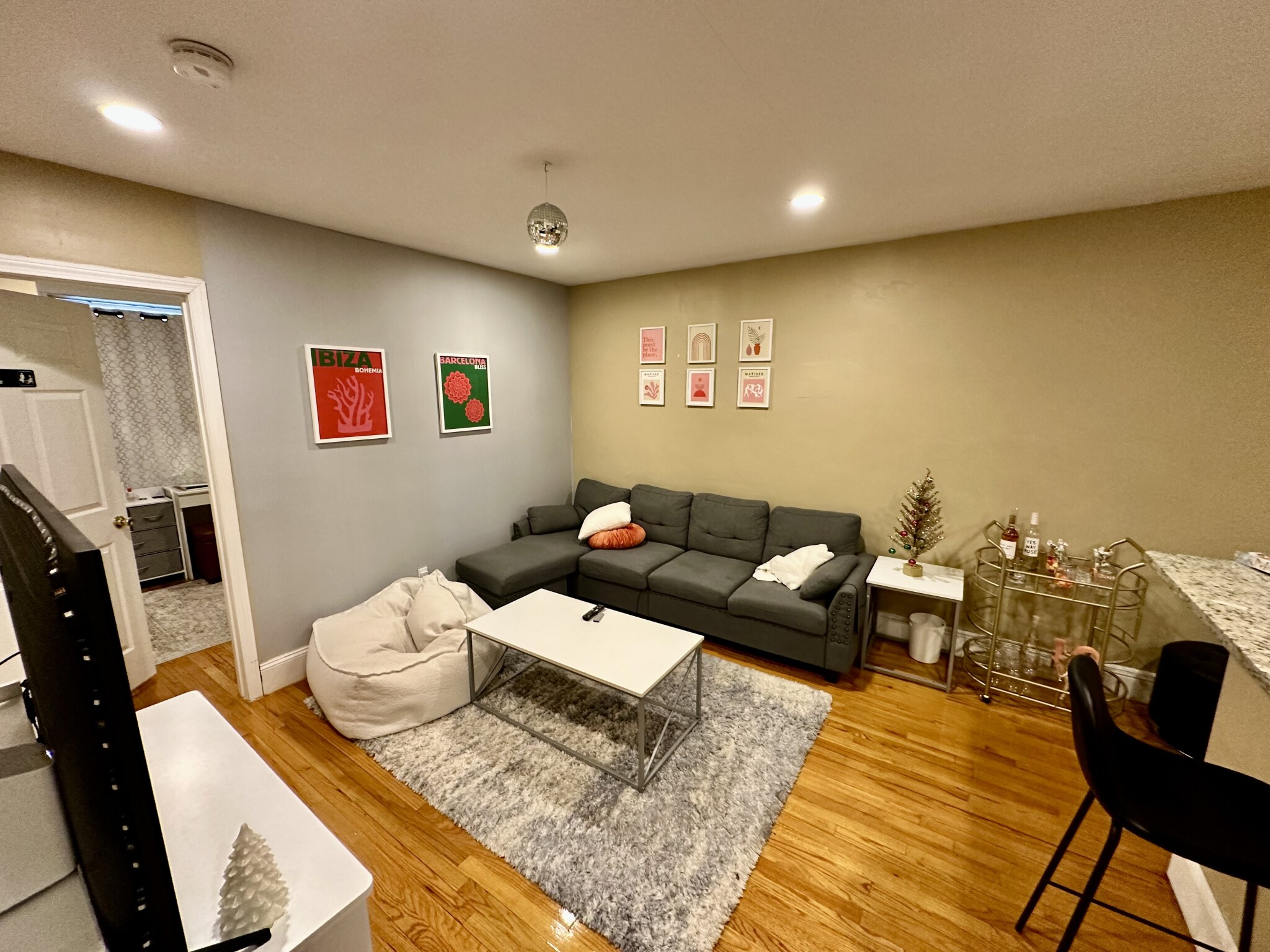 56 Egmont St, Coolidge Corner