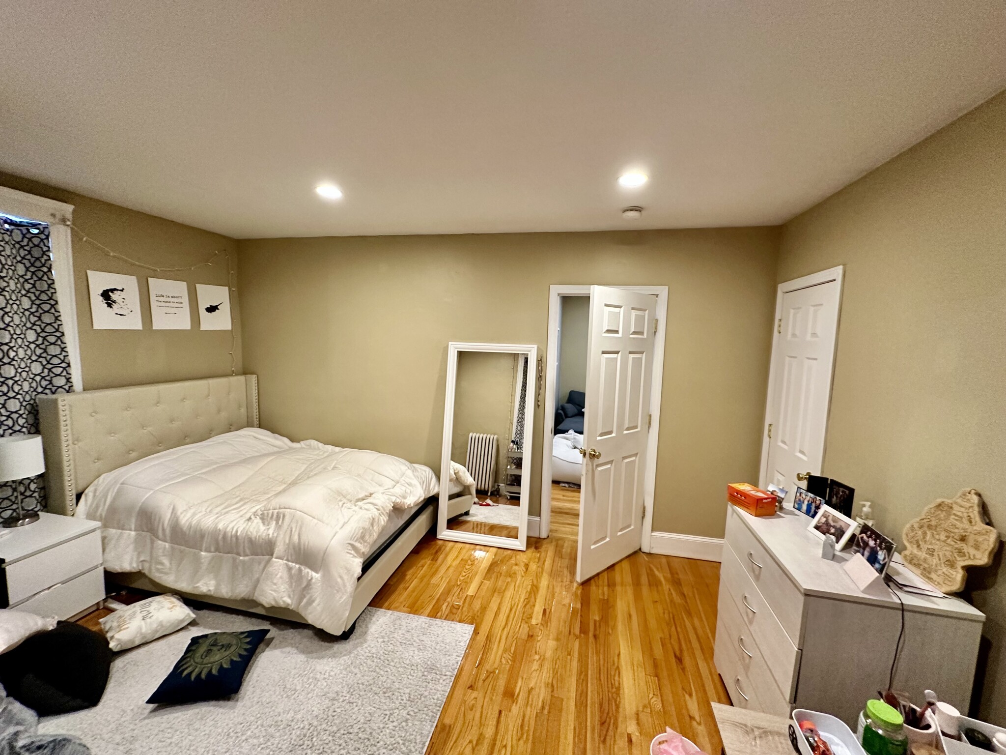 56 Egmont St, Coolidge Corner