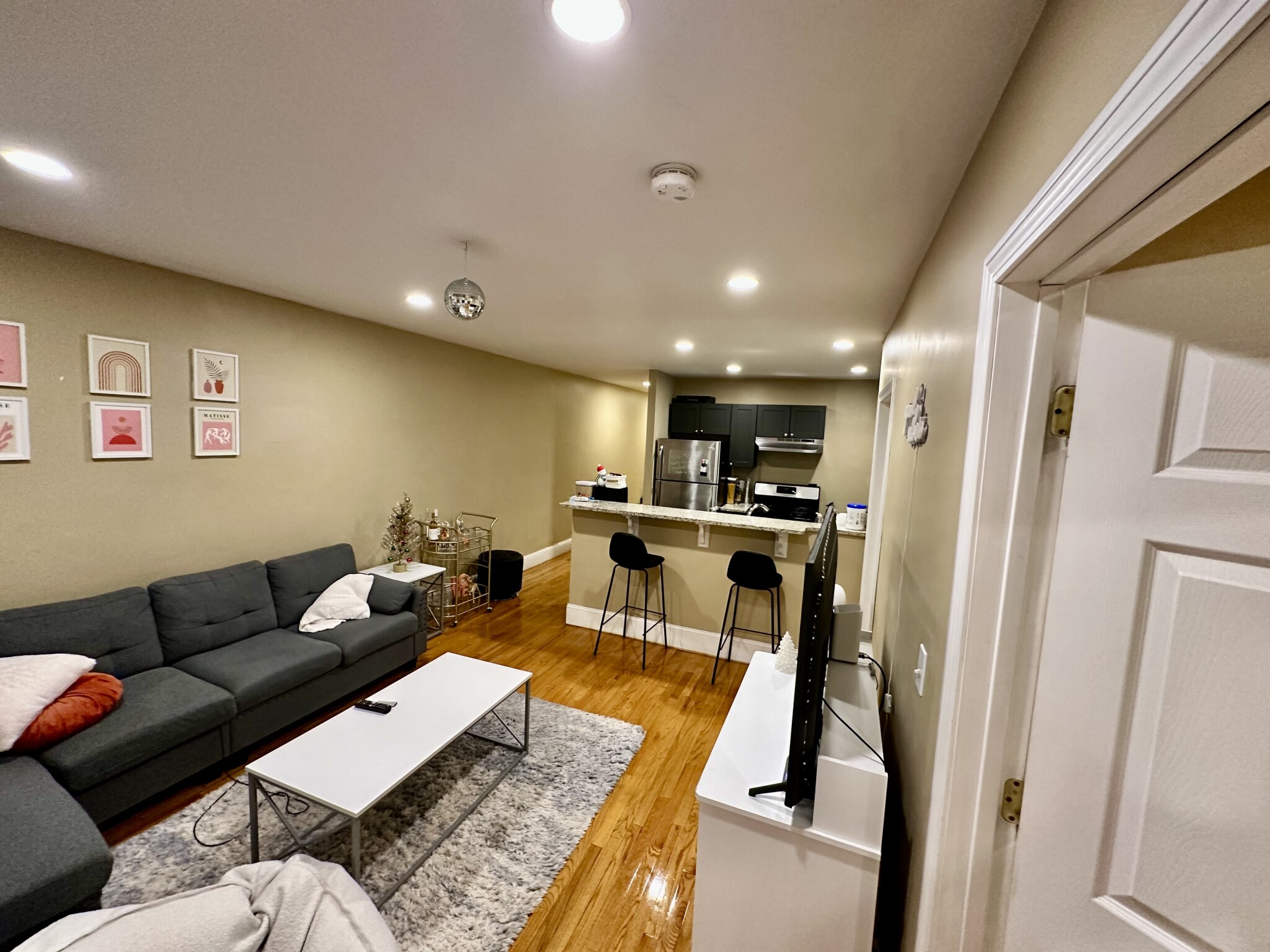 56 Egmont St, Coolidge Corner