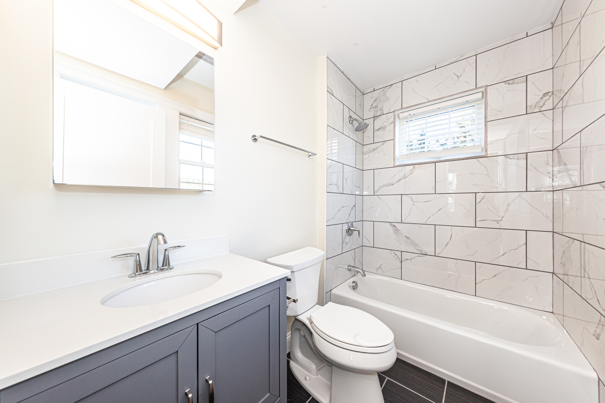 48 Caldwell, Banks Square