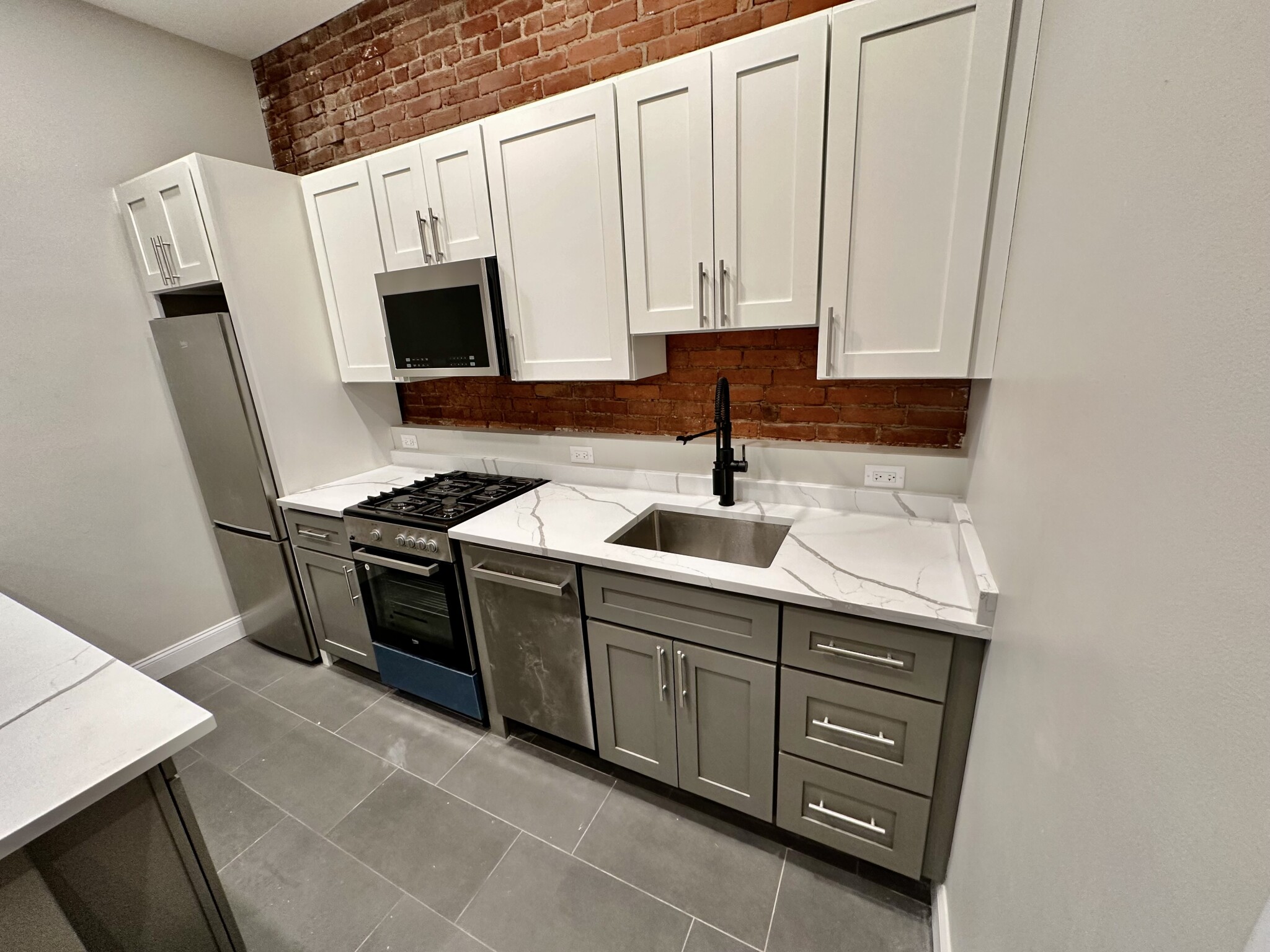 162 Saint Botolph, Back Bay