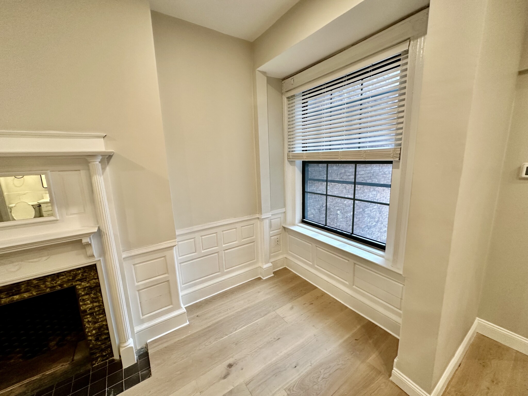 162 Saint Botolph, Back Bay