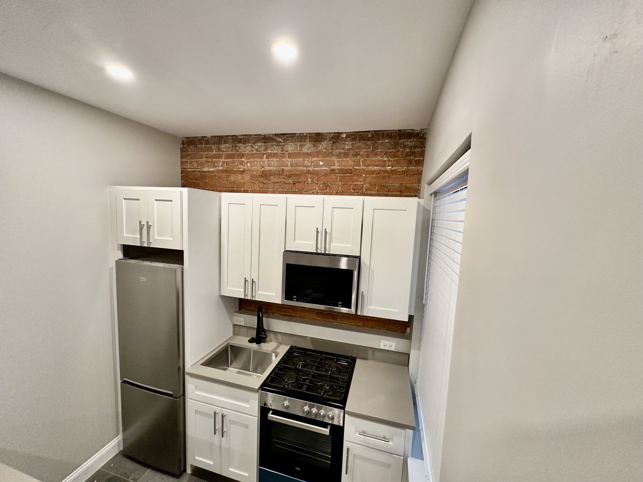 162 Saint Botolph, Back Bay