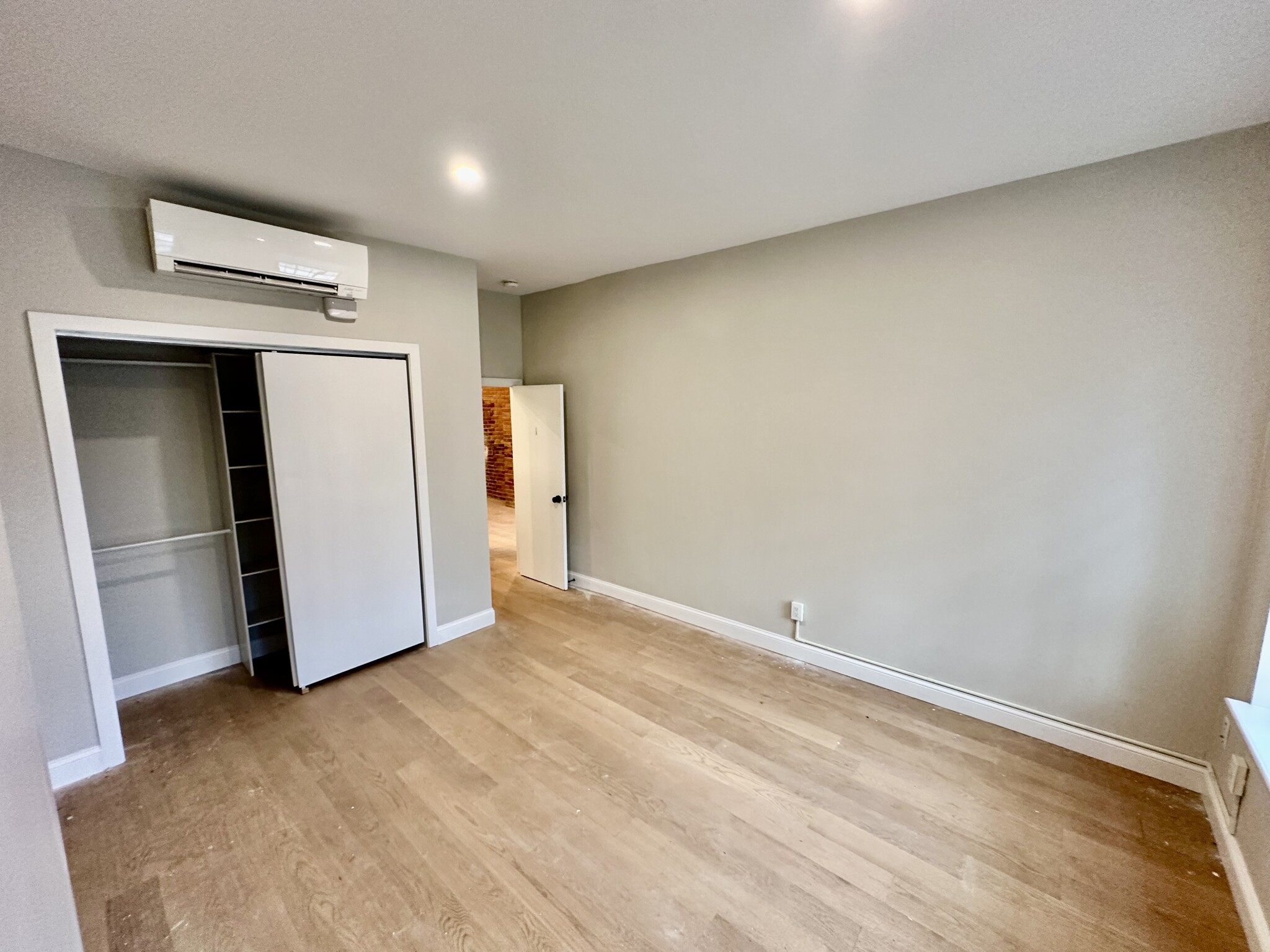 162 Saint Botolph, Back Bay