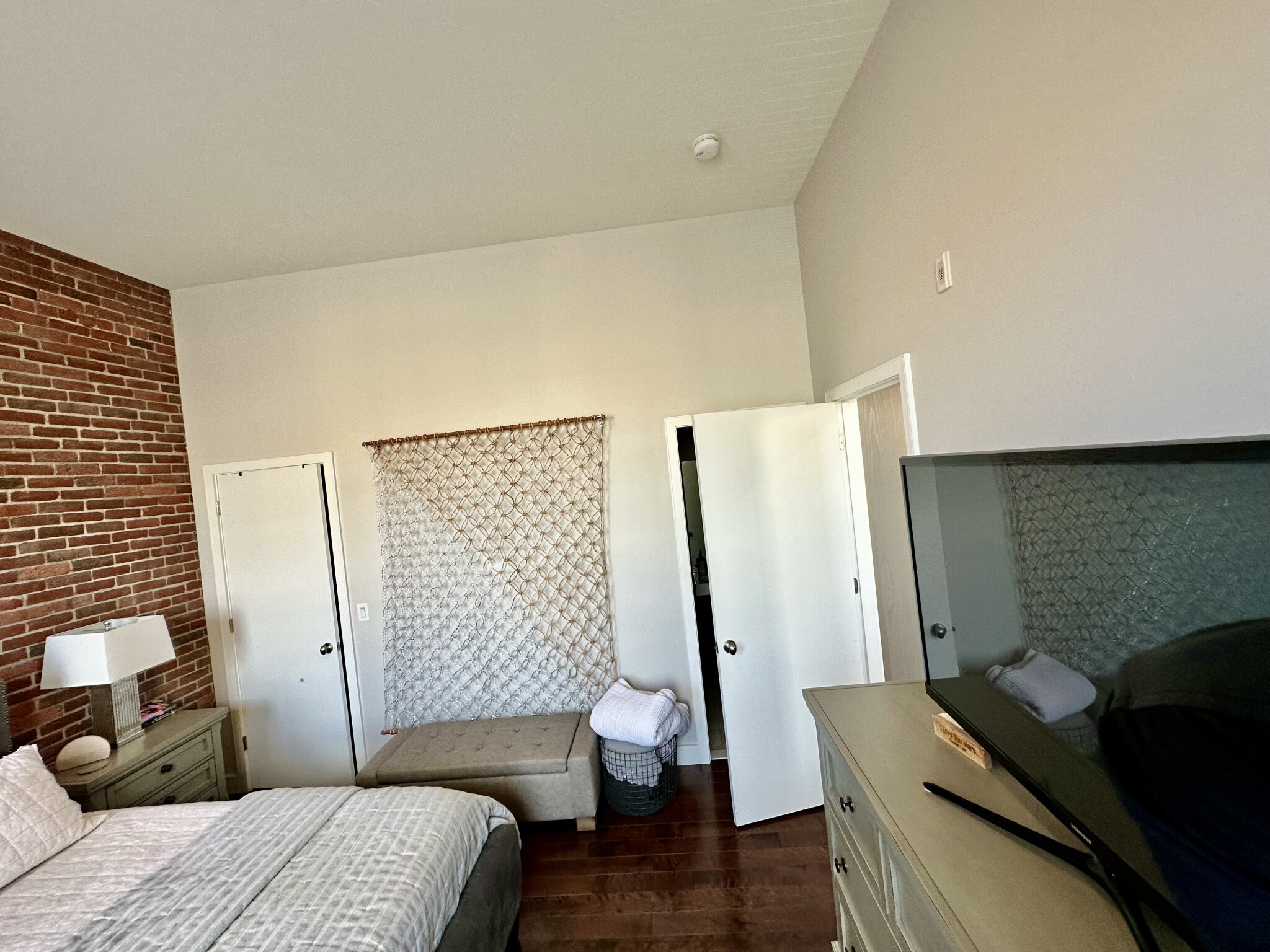 460c Harrison Ave, South End