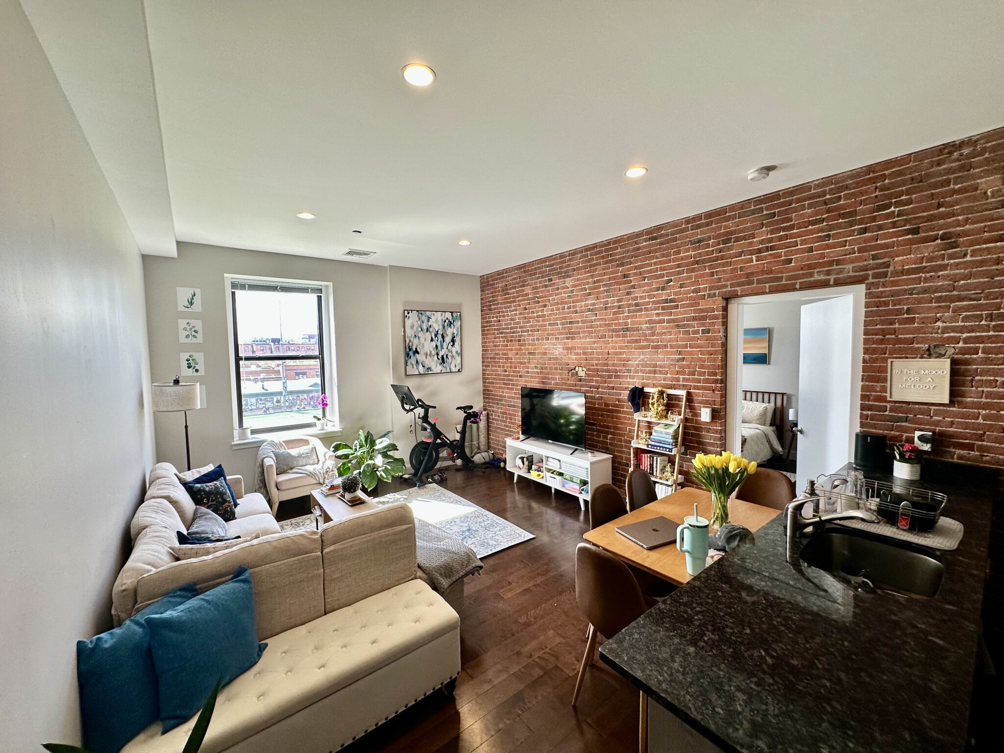 460c Harrison Ave, South End