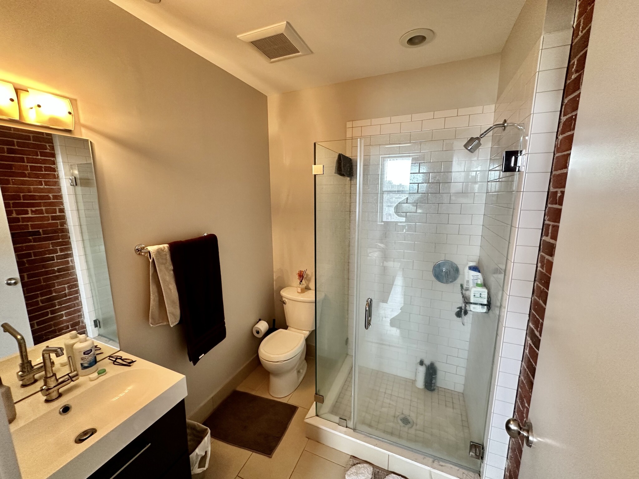 460c Harrison Ave, South End