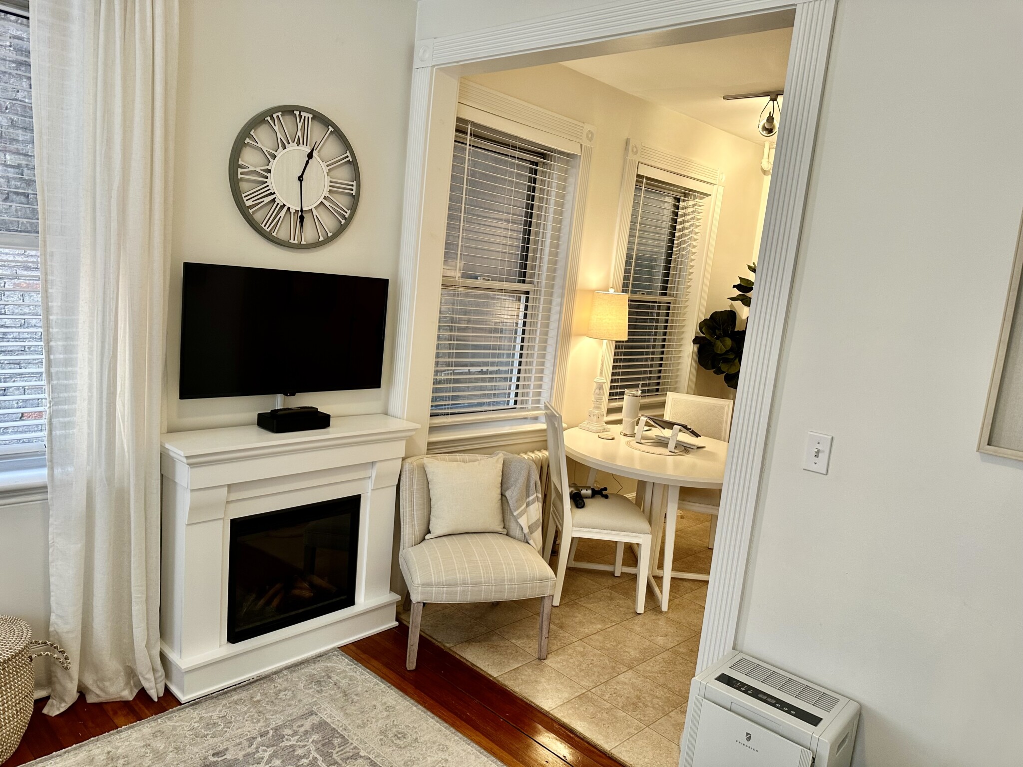 15 Revere St, Beacon Hill