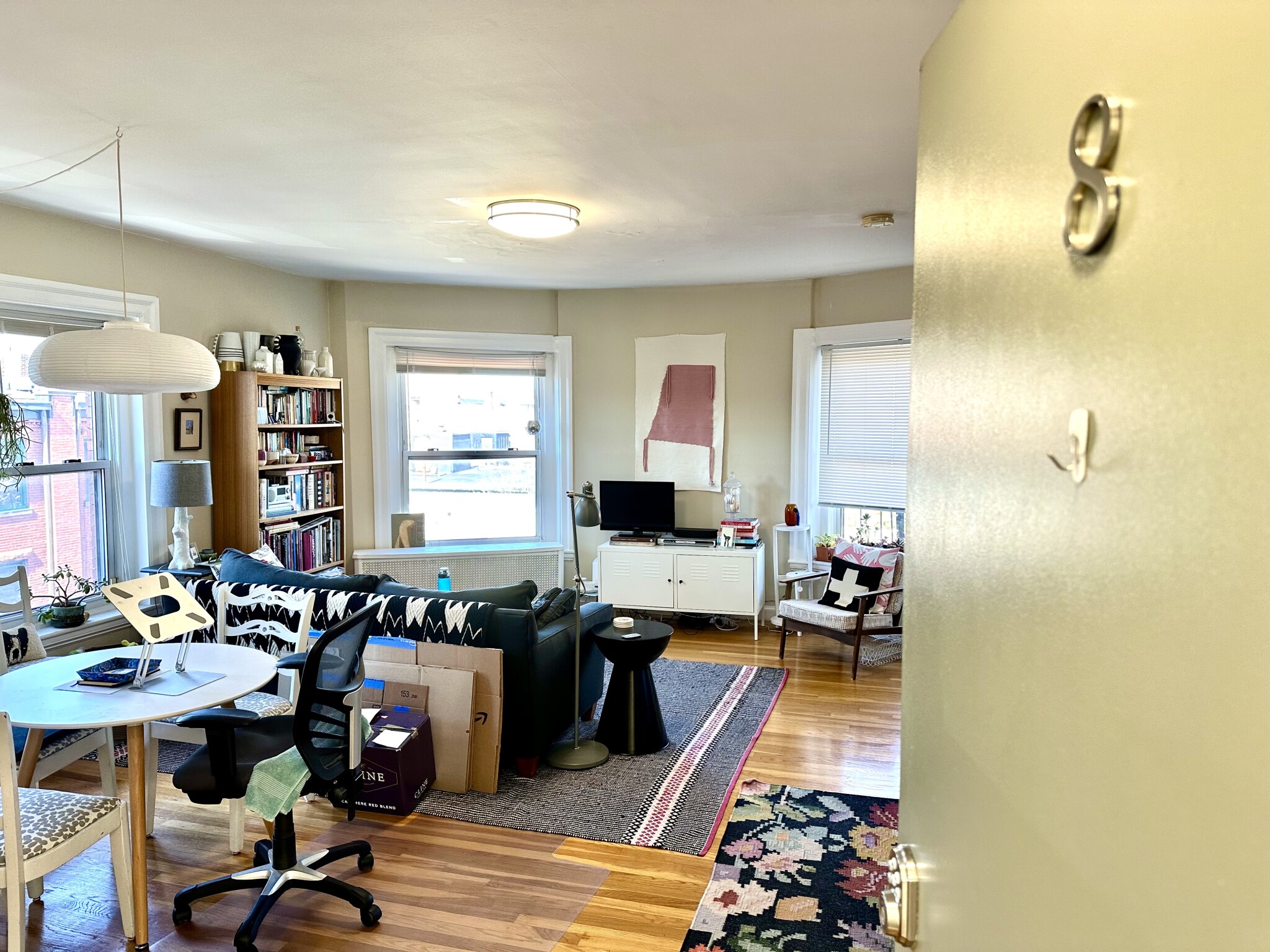 45 Carlton St, Longwood