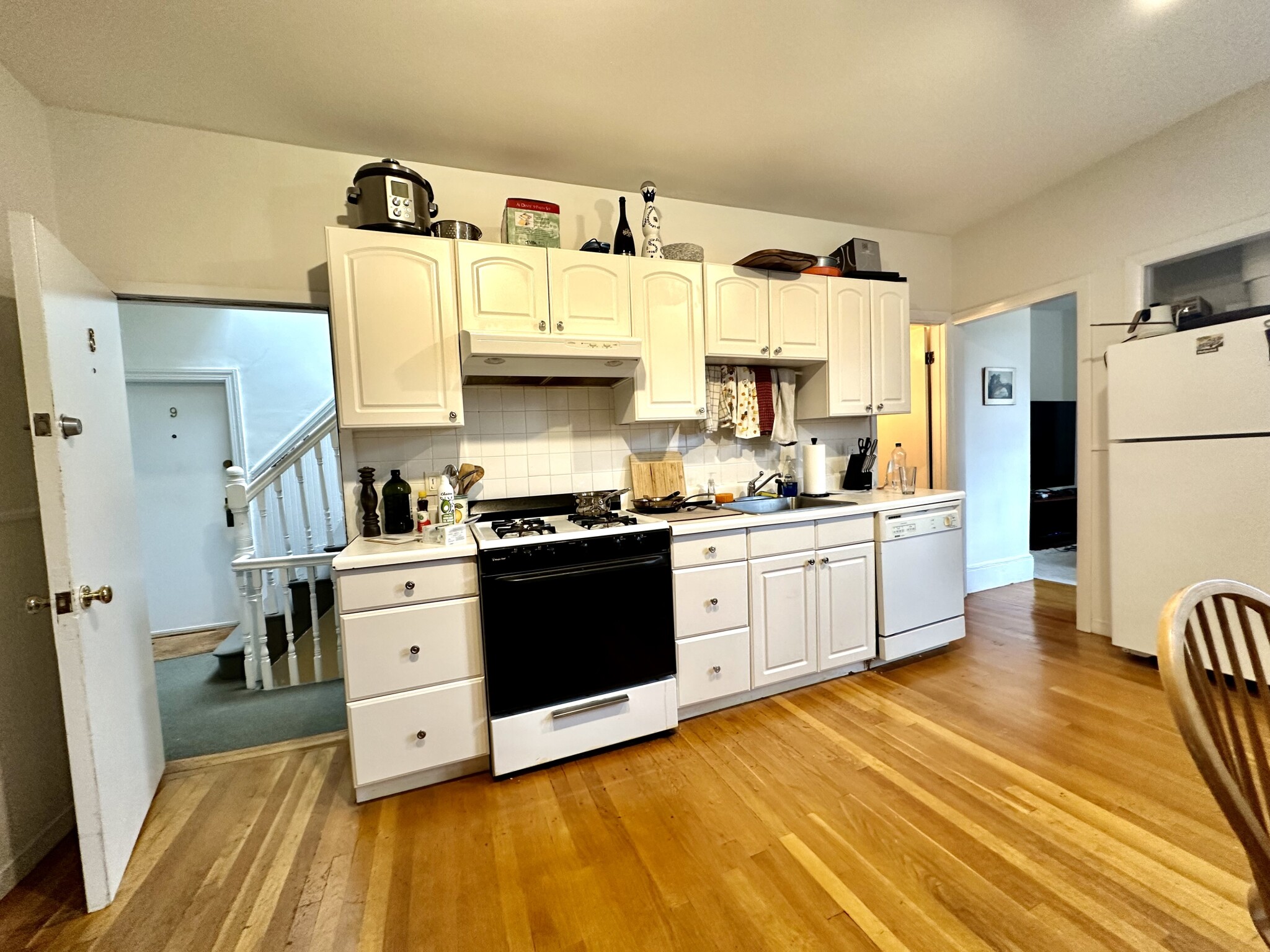 17 Irving St, Beacon Hill