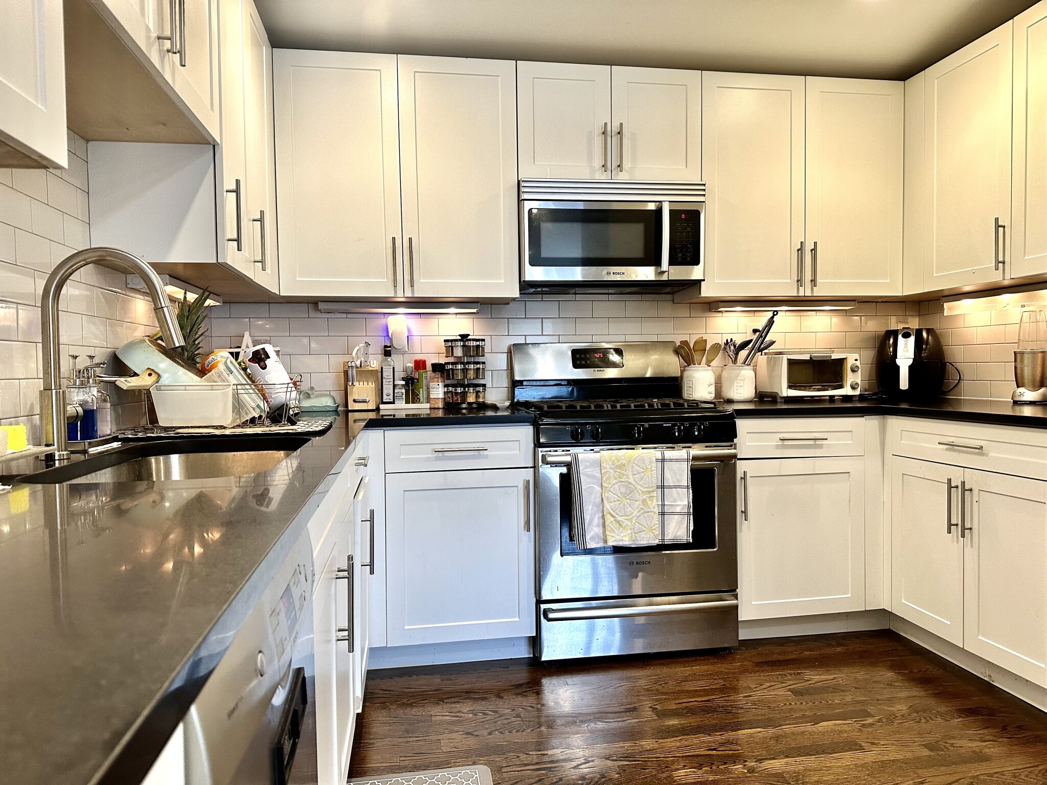 154 Gold St, South Boston