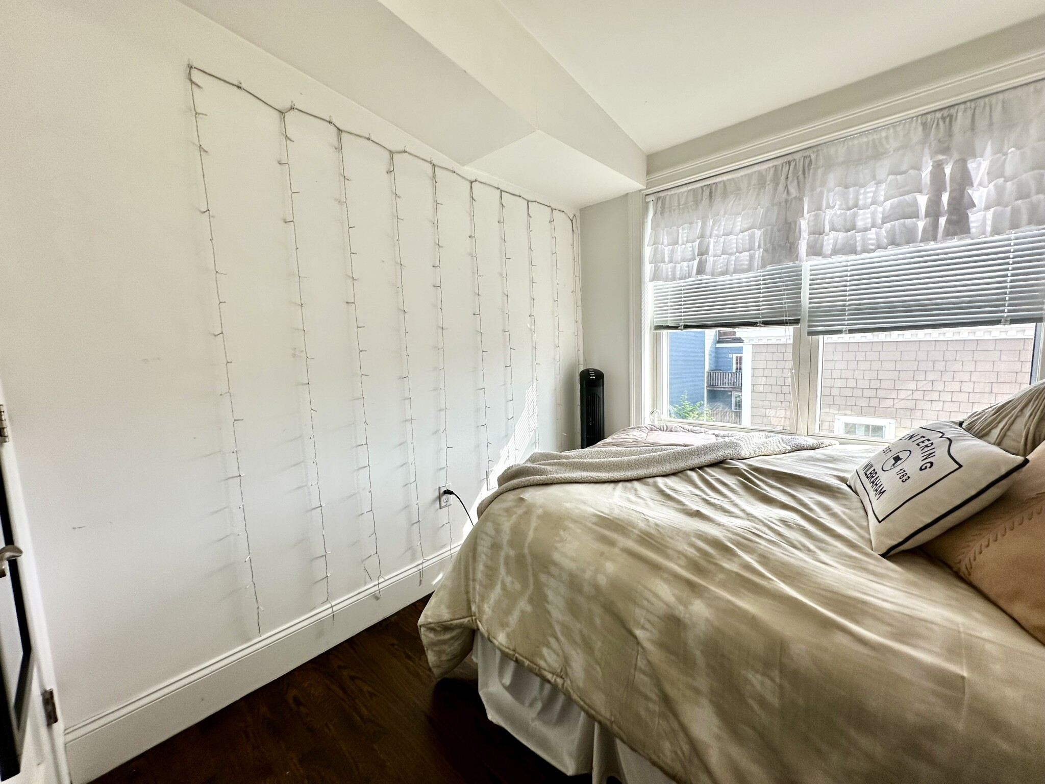 154 Gold St, South Boston