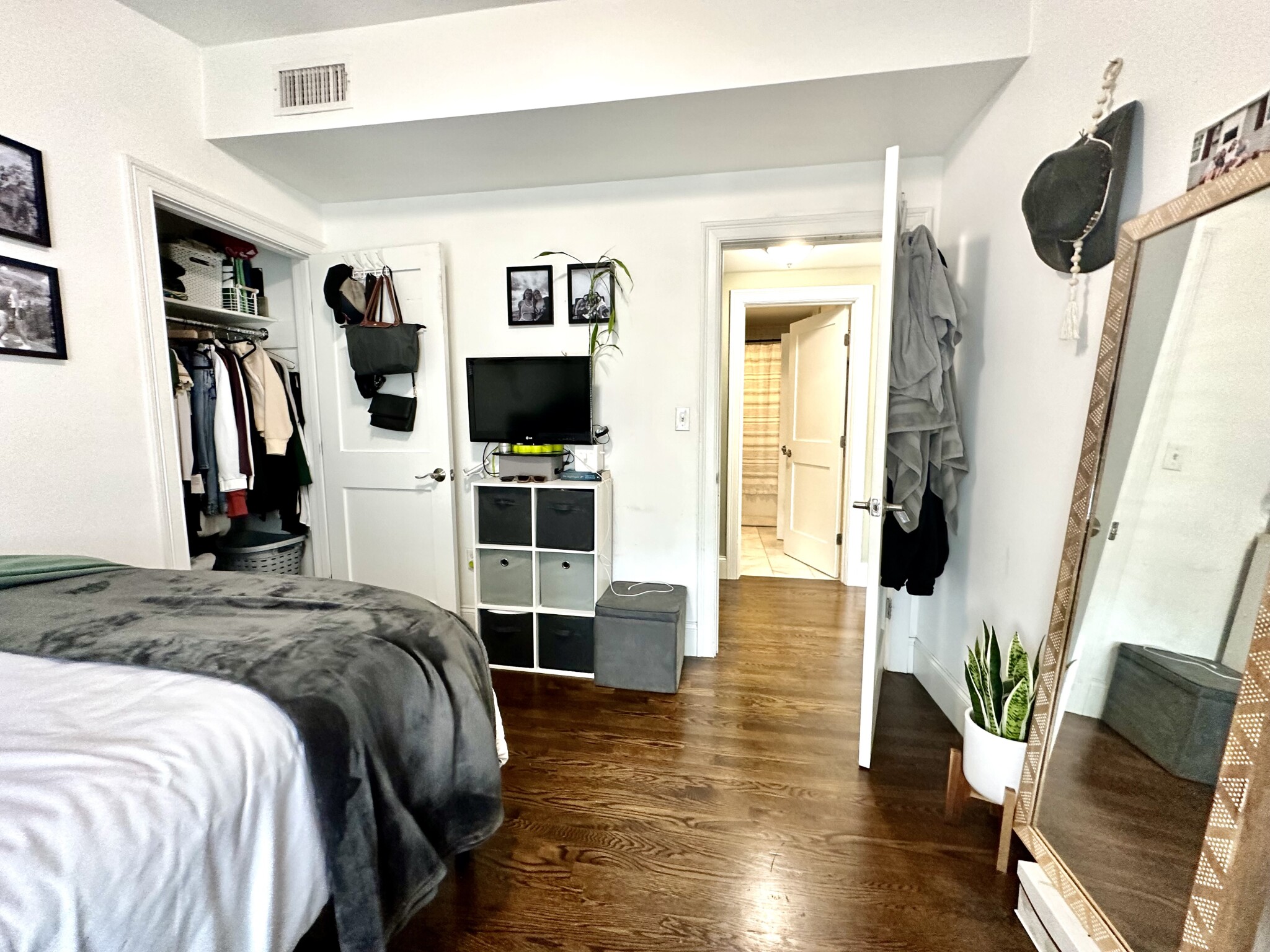 154 Gold St, South Boston