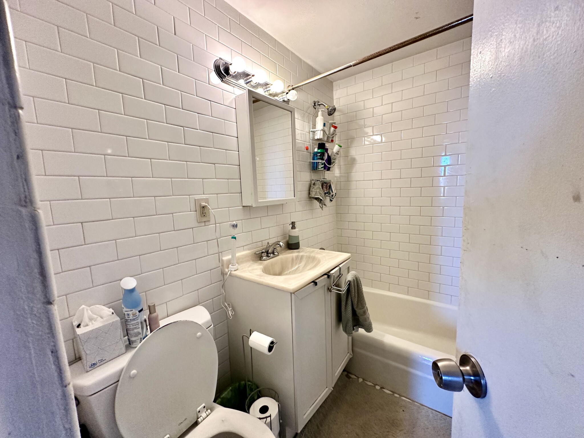 108 Myrtle St, Beacon Hill