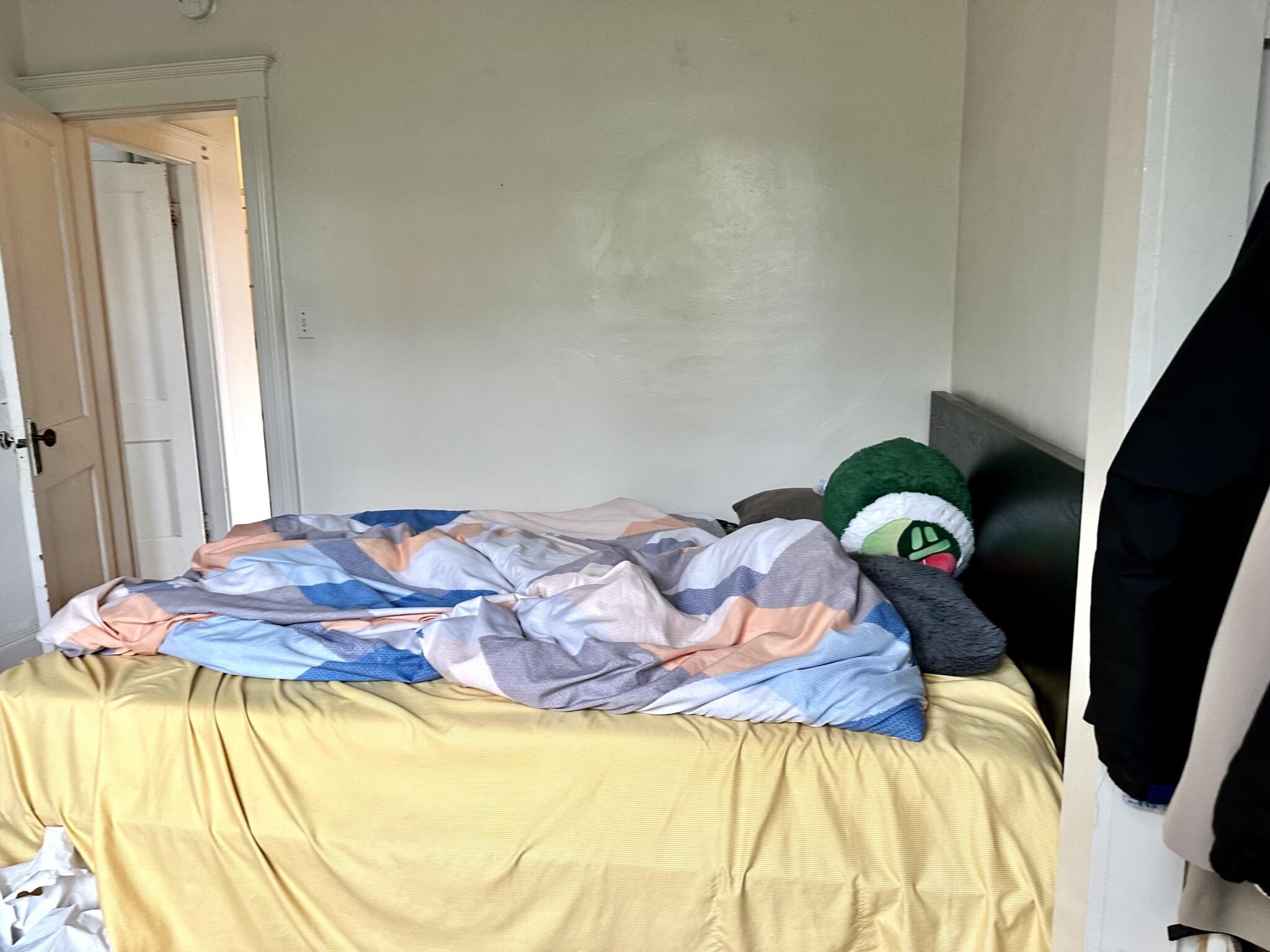 39 Mount Hood, Brighton