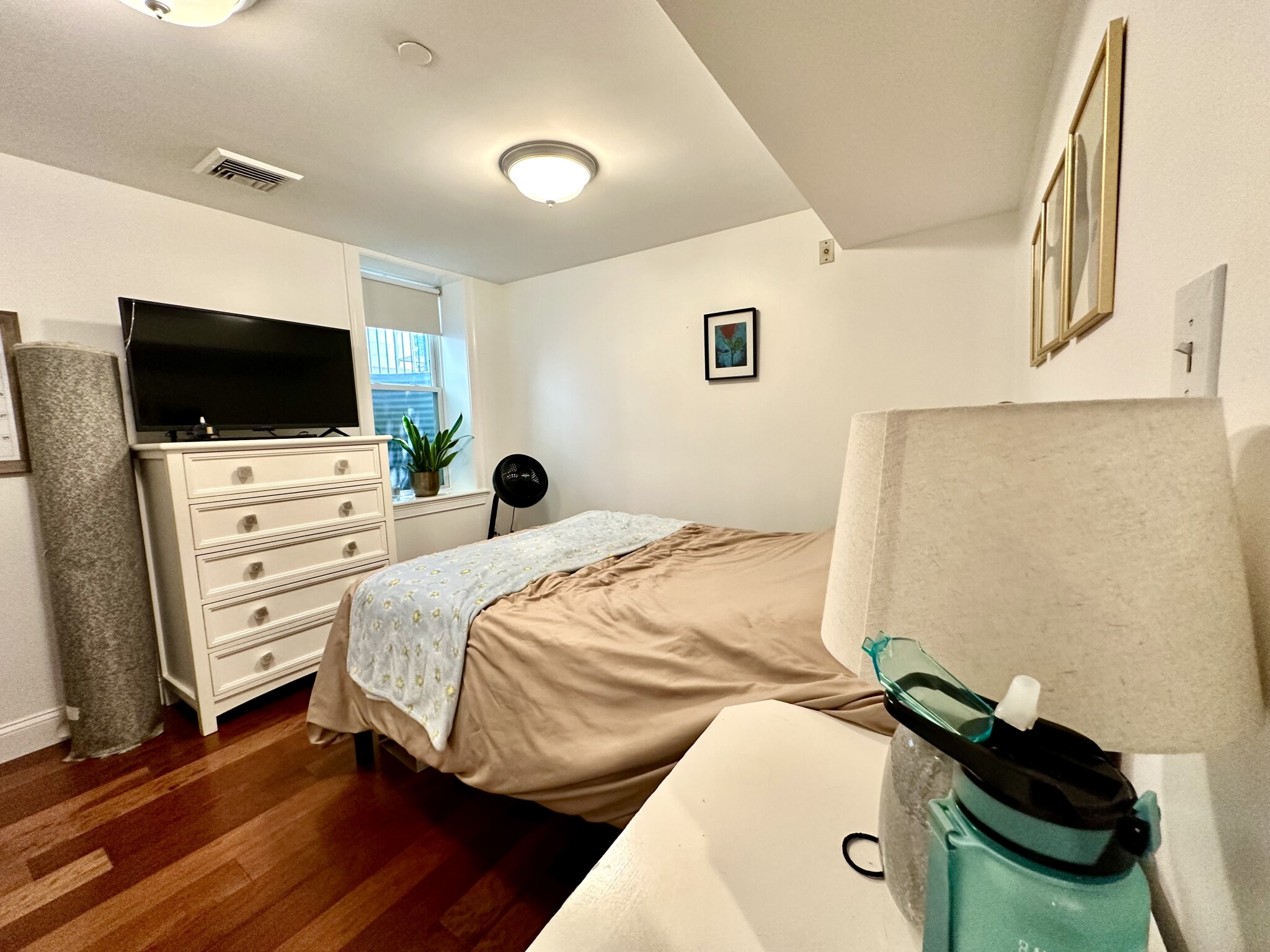 12-14 Marcella, Wellington-Harrington