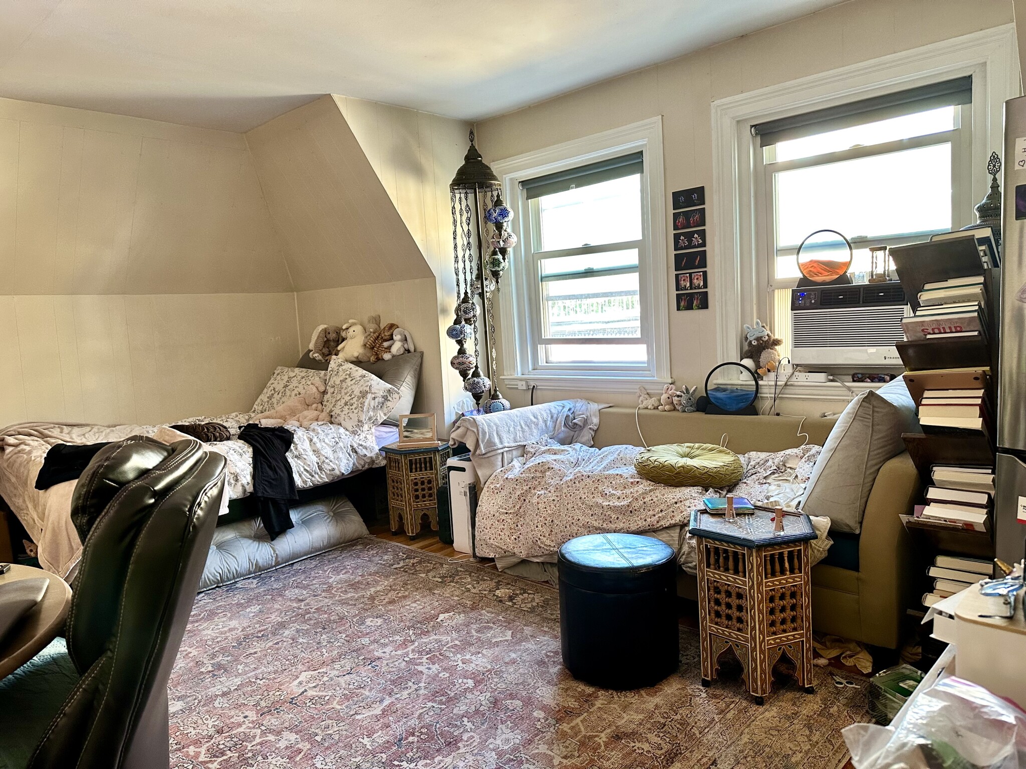 1748 Beacon St, Washington Square