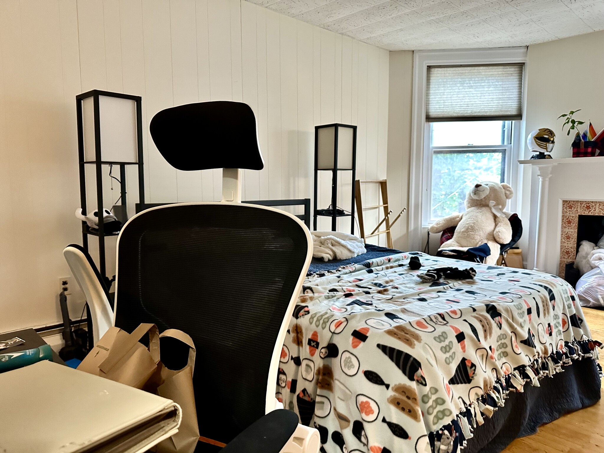 1063 Beacon St, Longwood